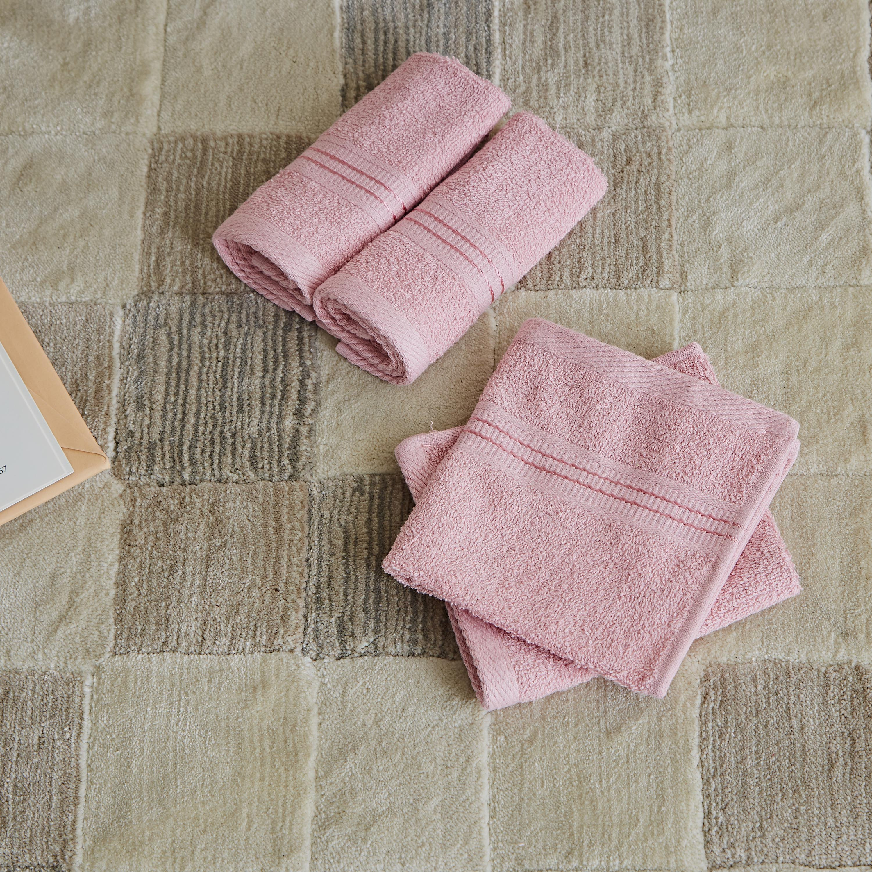 طقم مناشف وجه ممشطة 4 قطع إسينشيال - 30x30 سم-hbxbathroom-bathroomtextiles-image-1