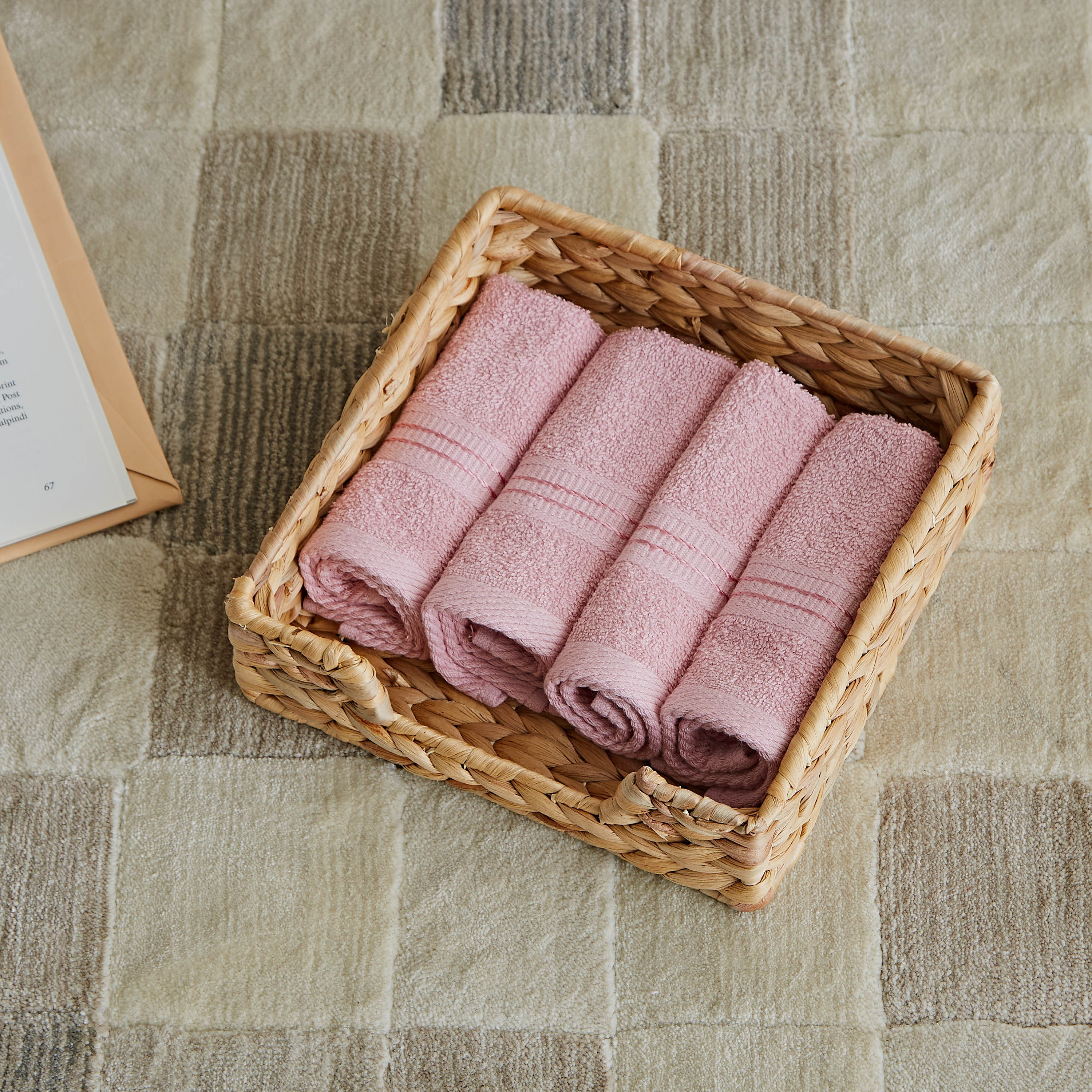 طقم مناشف وجه ممشطة 4 قطع إسينشيال - 30x30 سم-hbxbathroom-bathroomtextiles-image-2