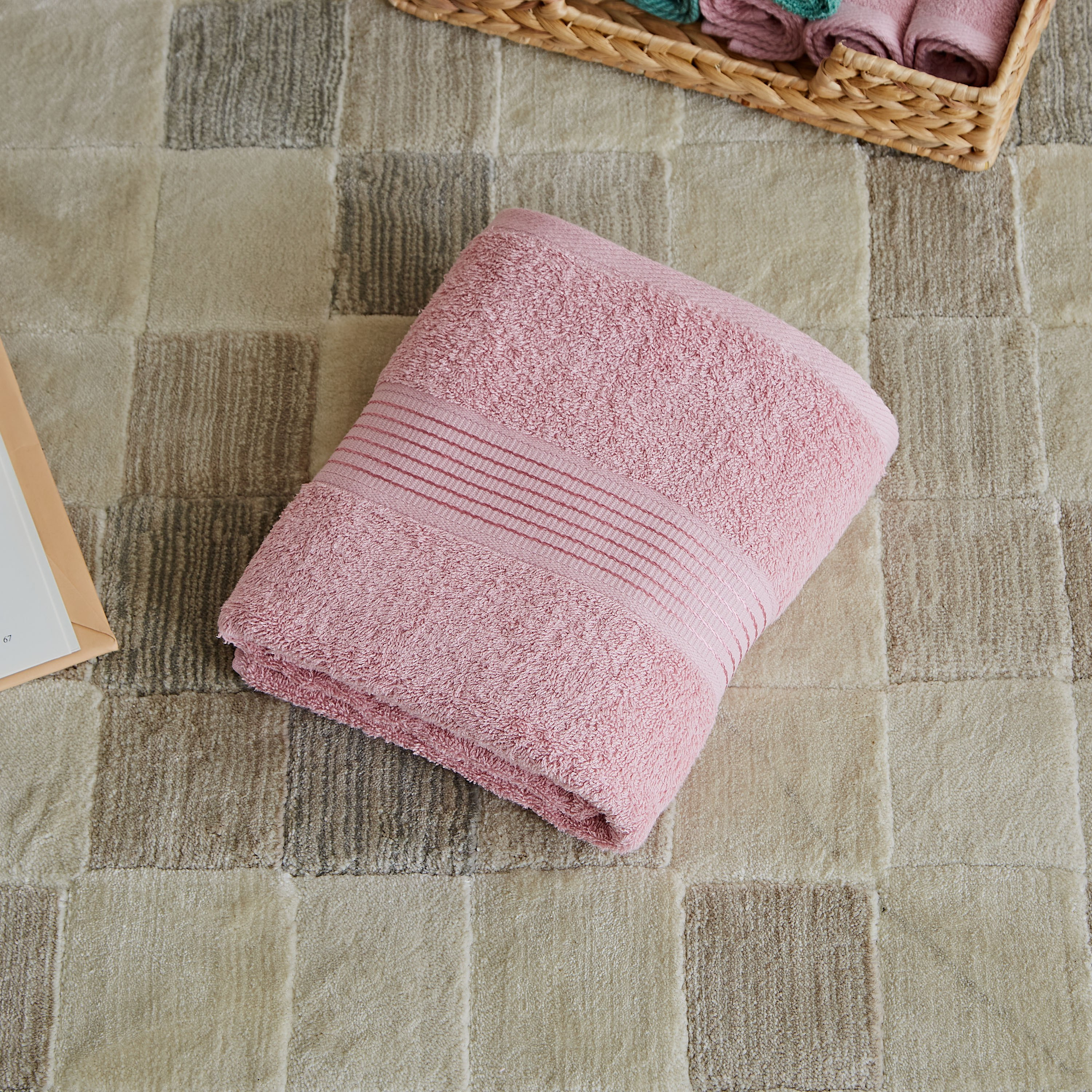 منشفة حمام ممشطة من إسينشيال - 90x150 سم-hbxbathroom-bathroomtextiles-image-1