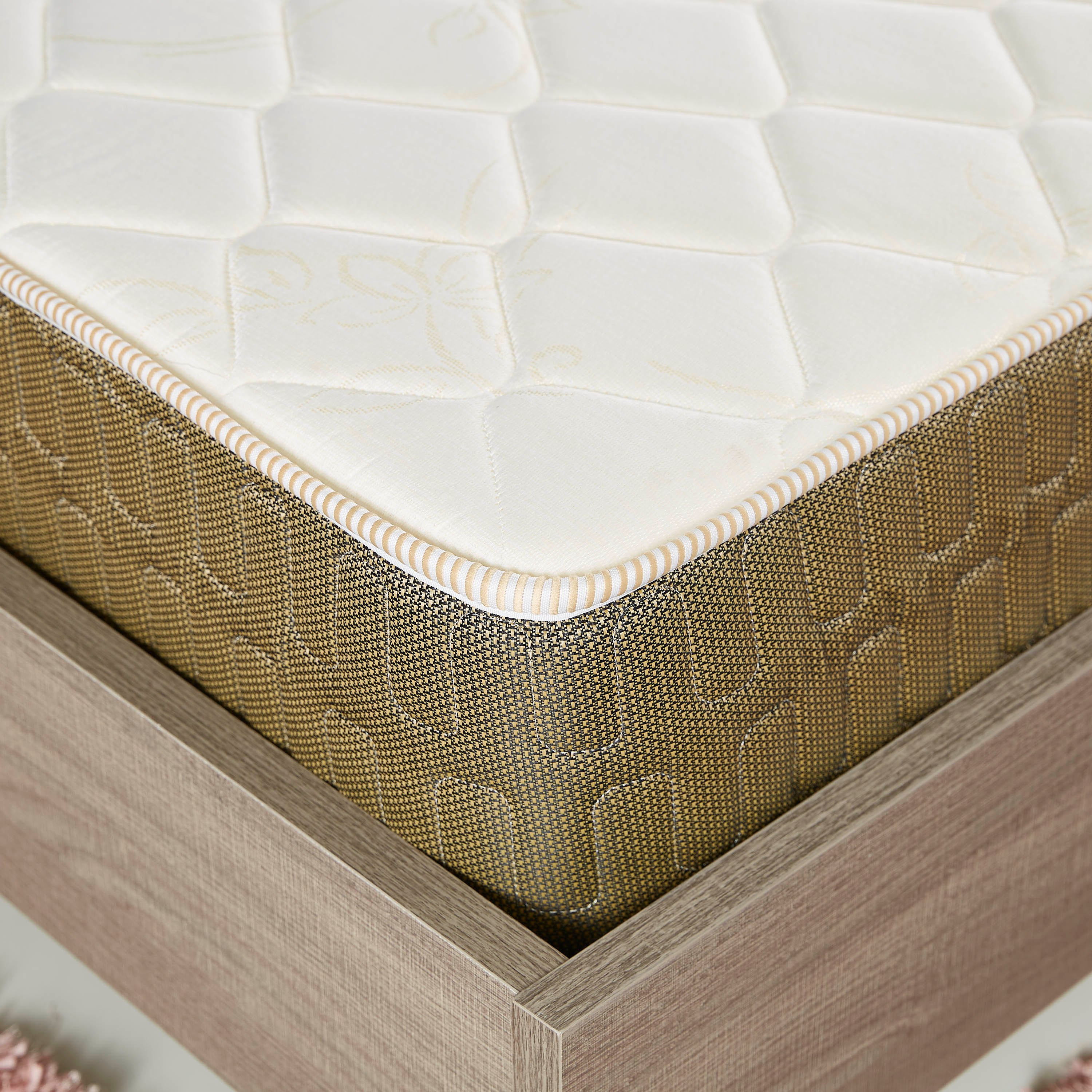iAthena Queen Size Bonnell Spring Mattress - 200x150 cm-hbxbedroom-mattresses-queen-image-3