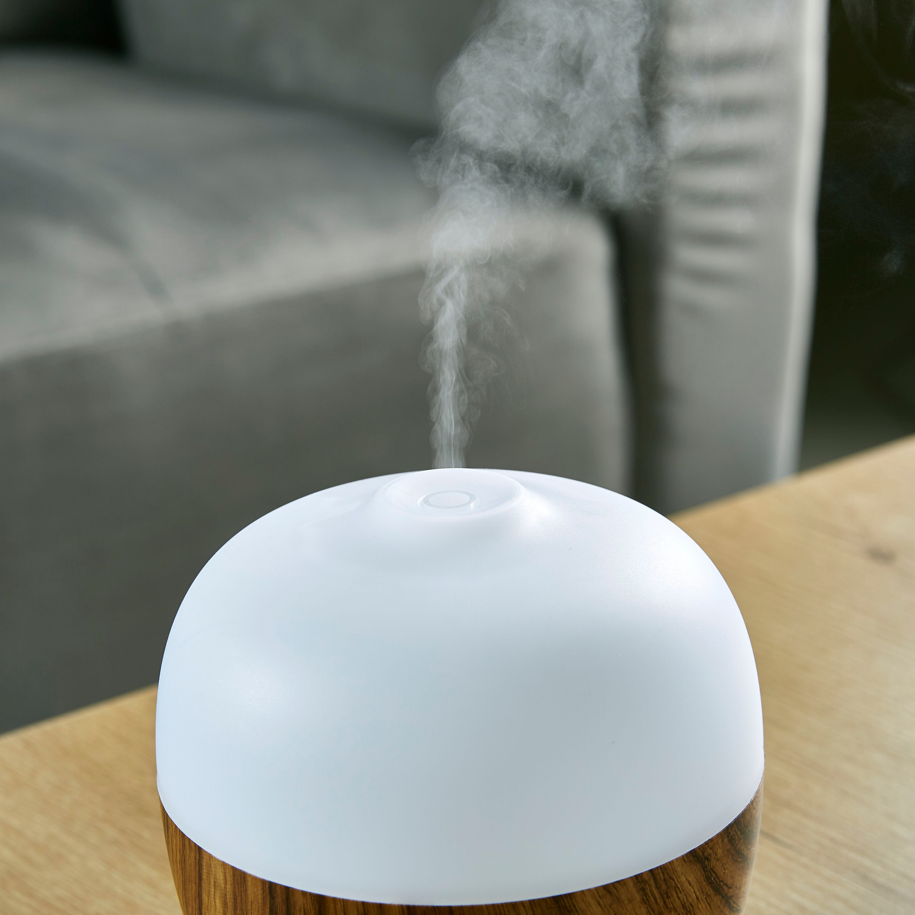 موزّع عطور ألتراصونيك بقاعدة خشبية من جيزيل - 300 مل-hbxbedroom-homefragrance-diffusers-image-8