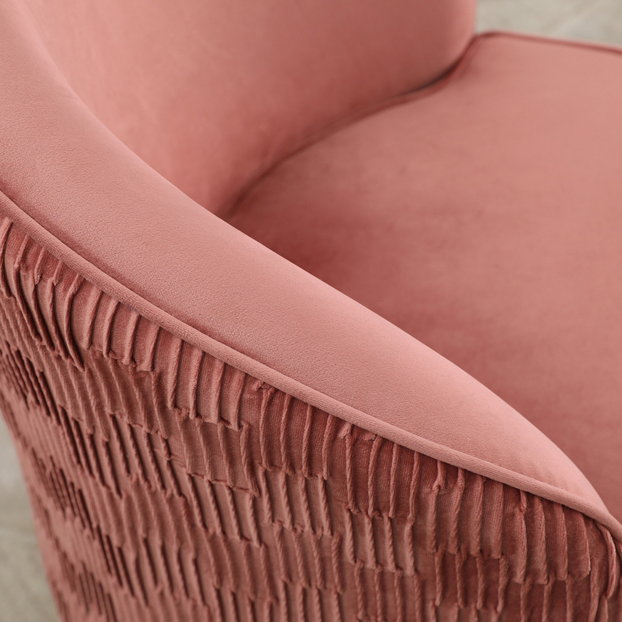 كرسي فردي مخملي من مونيت-hbxlivingroom-sofasandarmchairs-easychairs-image-7