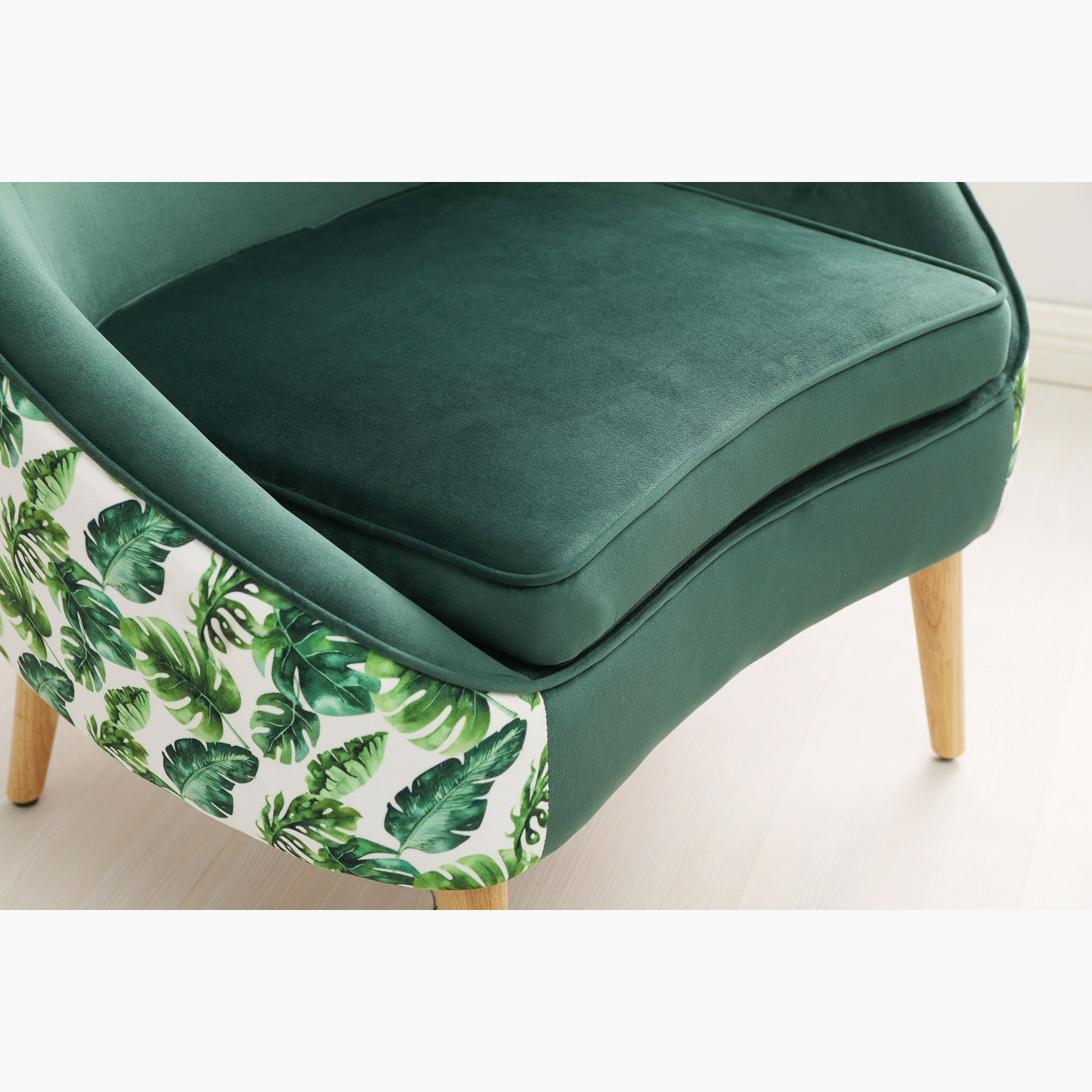 كرسي فردي مخملي من تروبيكانا-hbxlivingroom-sofasandarmchairs-easychairs-image-5