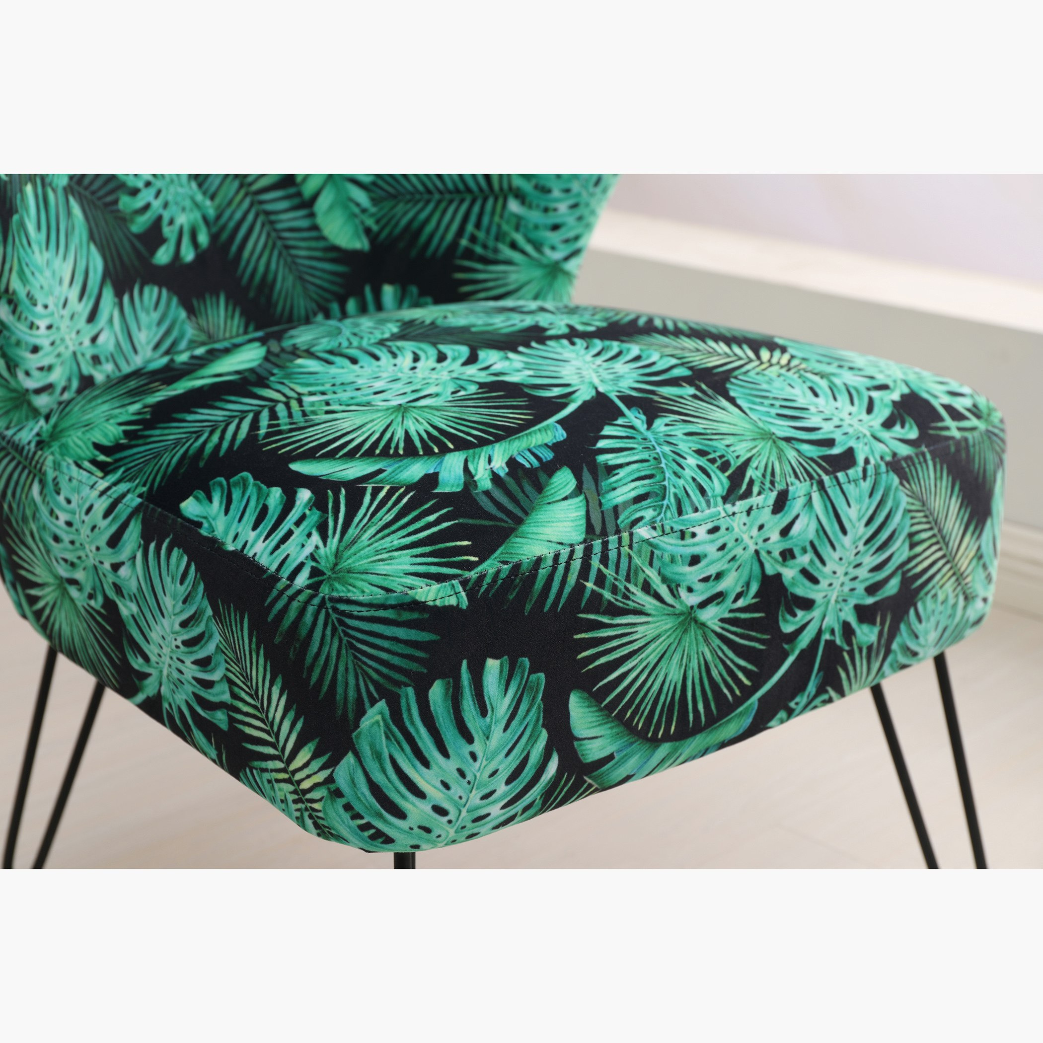 كرسي فردي مخملي من سكاندي-hbxlivingroom-sofasandarmchairs-easychairs-image-6