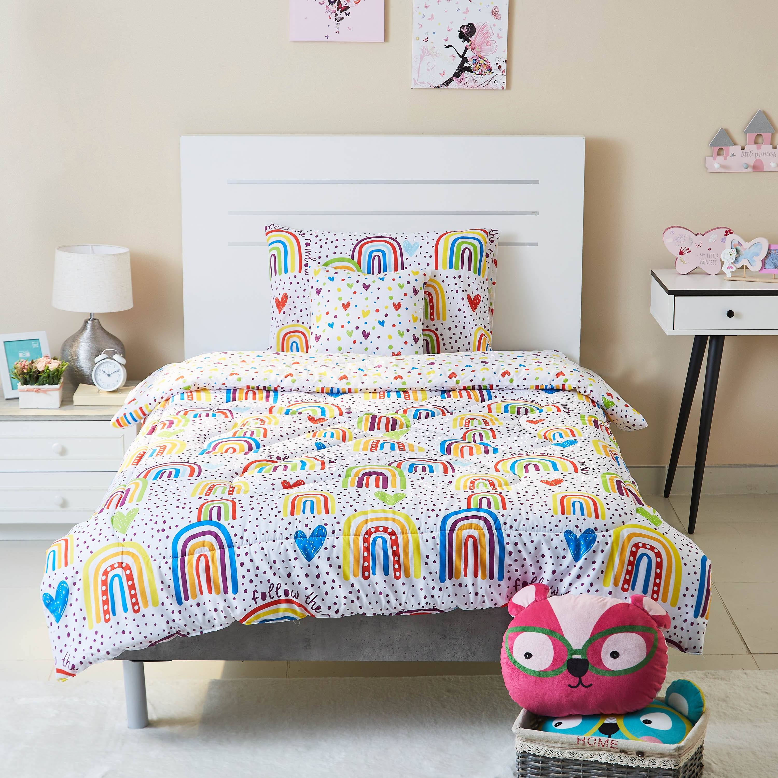 Girl bedroom outlet comforter sets