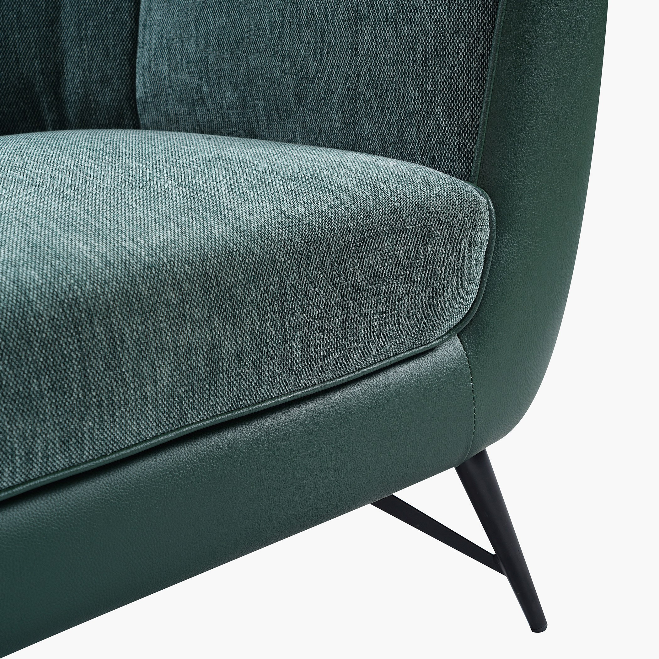 كنبة قماشيّة مقعدين من إليوت-hbxlivingroom-sofasandarmchairs-sofas-image-5