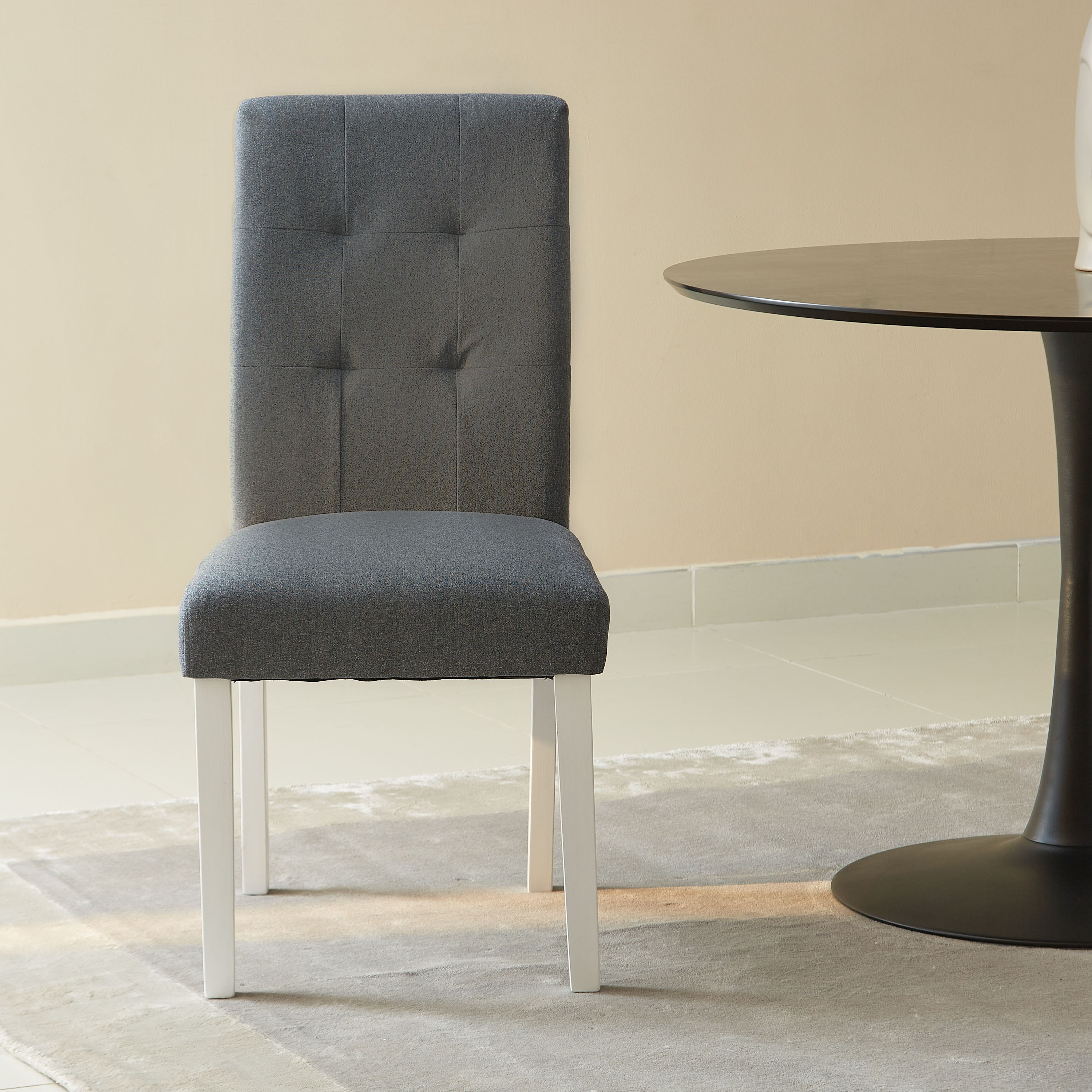 كرسي سفرة من سيدني فيرنو-hbxdiningroom-diningchairs-image-2