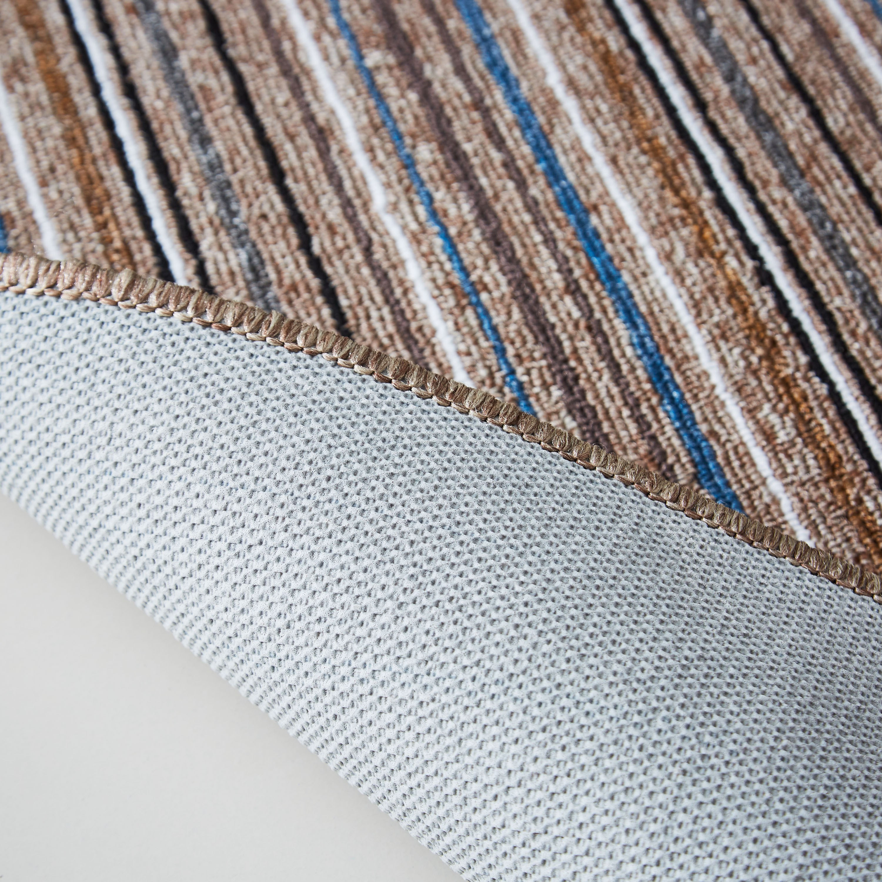 سجادة بولي بروبلين مقاومة للإنزلاق من آريتي - 133x190  سم-hbxdecorandfurnishings-floorcoverings-rugs-image-4