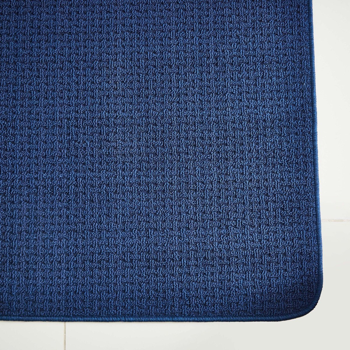 سجادة بولي بروبلين مقاومة للإنزلاق من كلوي - 80x300  سم-hbxdecorandfurnishings-floorcoverings-rugs-image-2