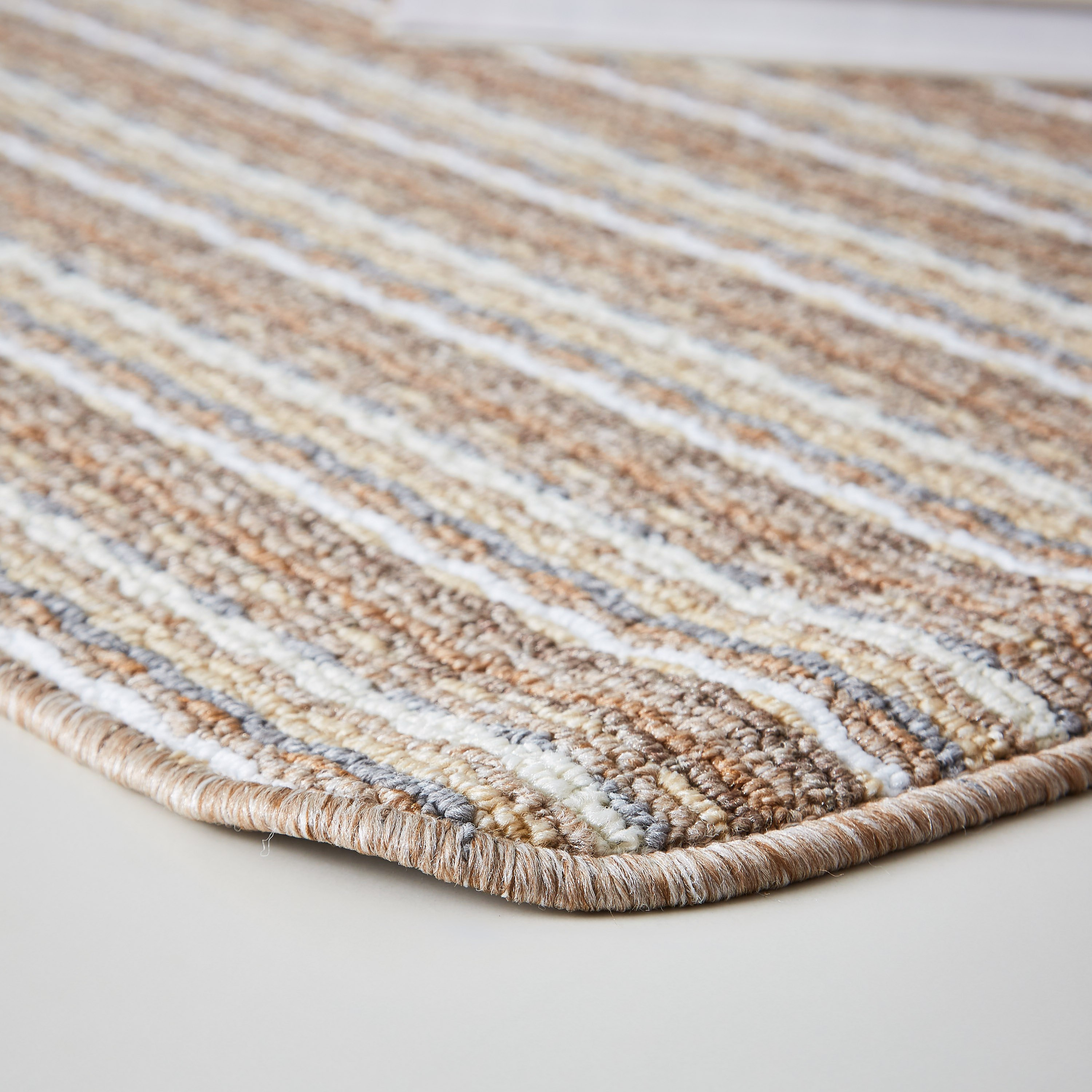 سجادة بولي بروبلين مقاومة للإنزلاق من سيكينوس - 133x190  سم-hbxdecorandfurnishings-floorcoverings-rugs-image-3