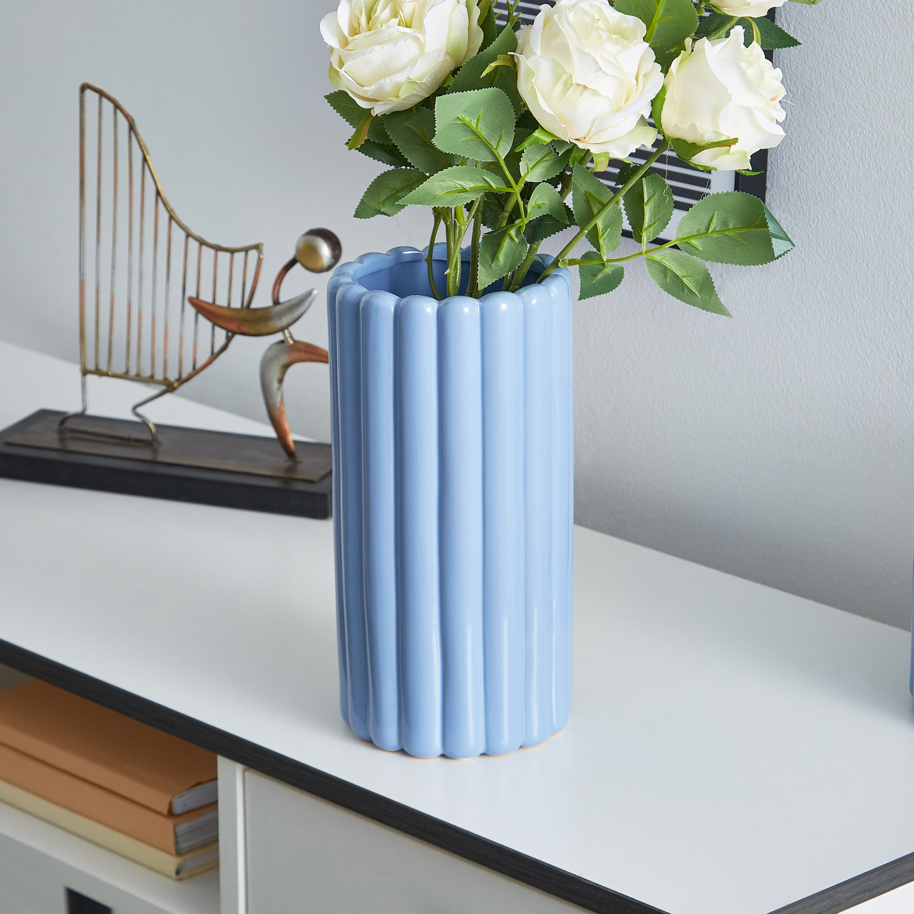 مزهرية أسطوانية مضلعة من الخزف من سانسا-hbxbedroom-decorandaccessories-vases-image-1