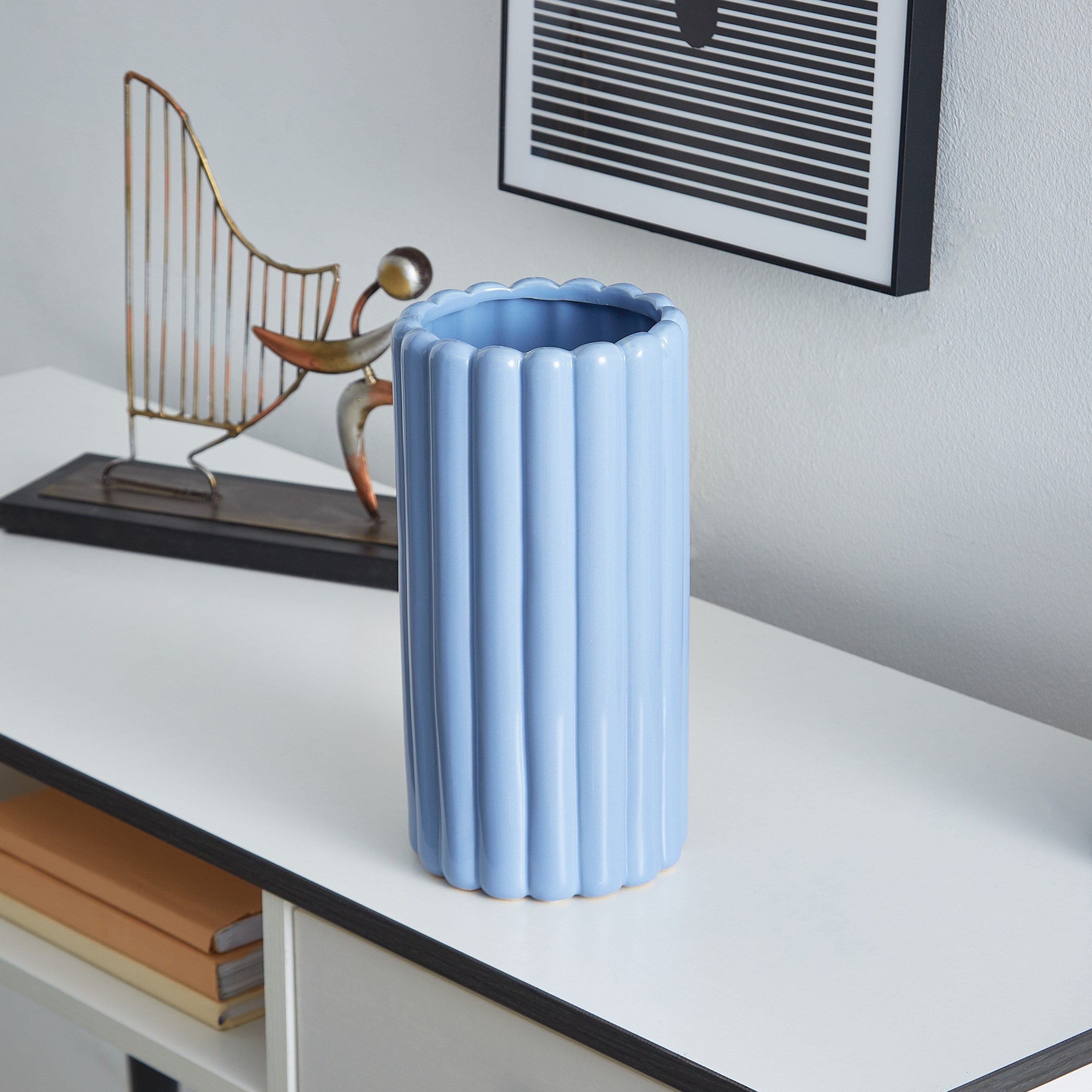 مزهرية أسطوانية مضلعة من الخزف من سانسا-hbxbedroom-decorandaccessories-vases-image-2