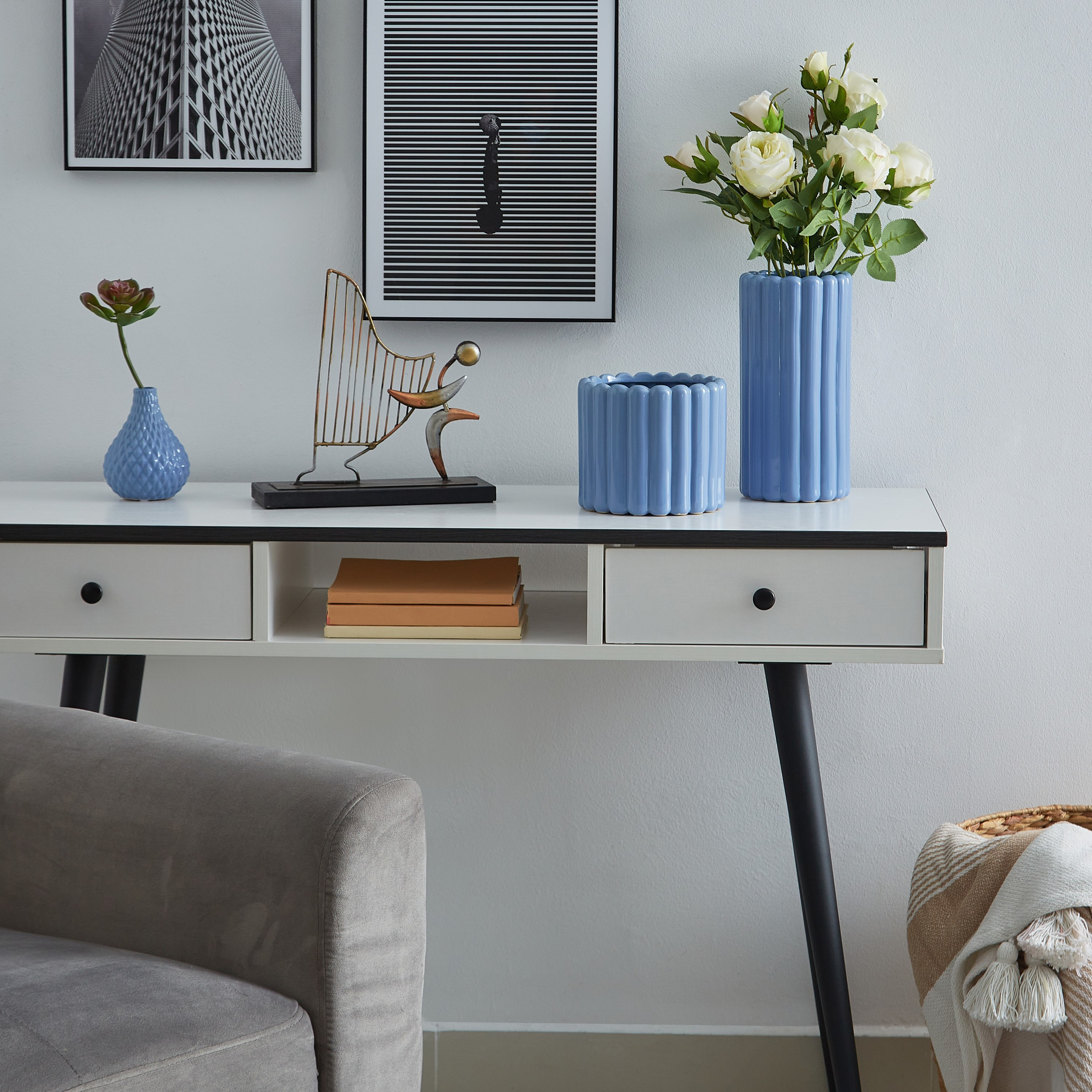 مزهرية أسطوانية مضلعة من الخزف من سانسا-hbxbedroom-decorandaccessories-vases-image-4