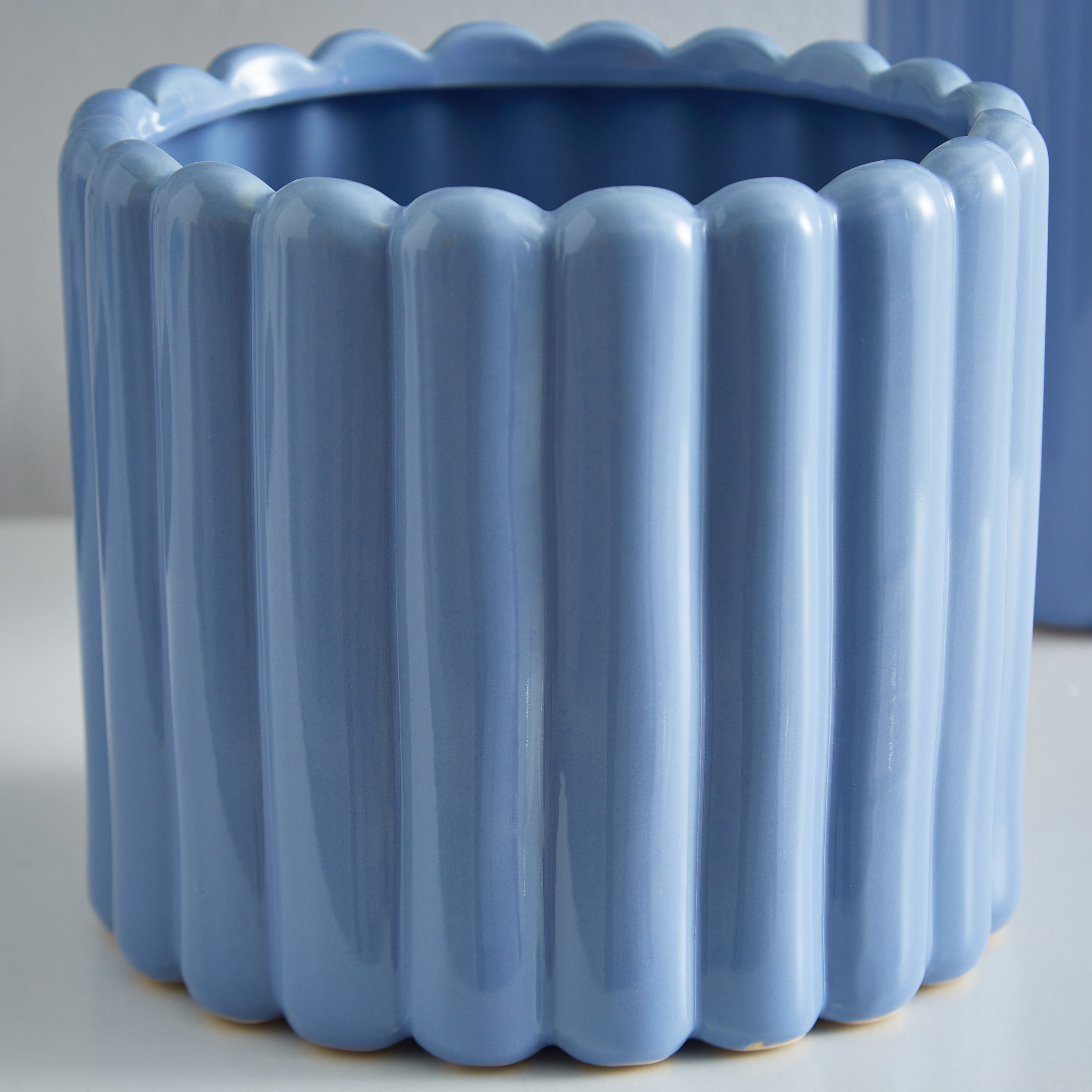 مزهرية أسطوانية مضلّعة من الخزف من سانسا-hbxbedroom-decorandaccessories-vases-image-2