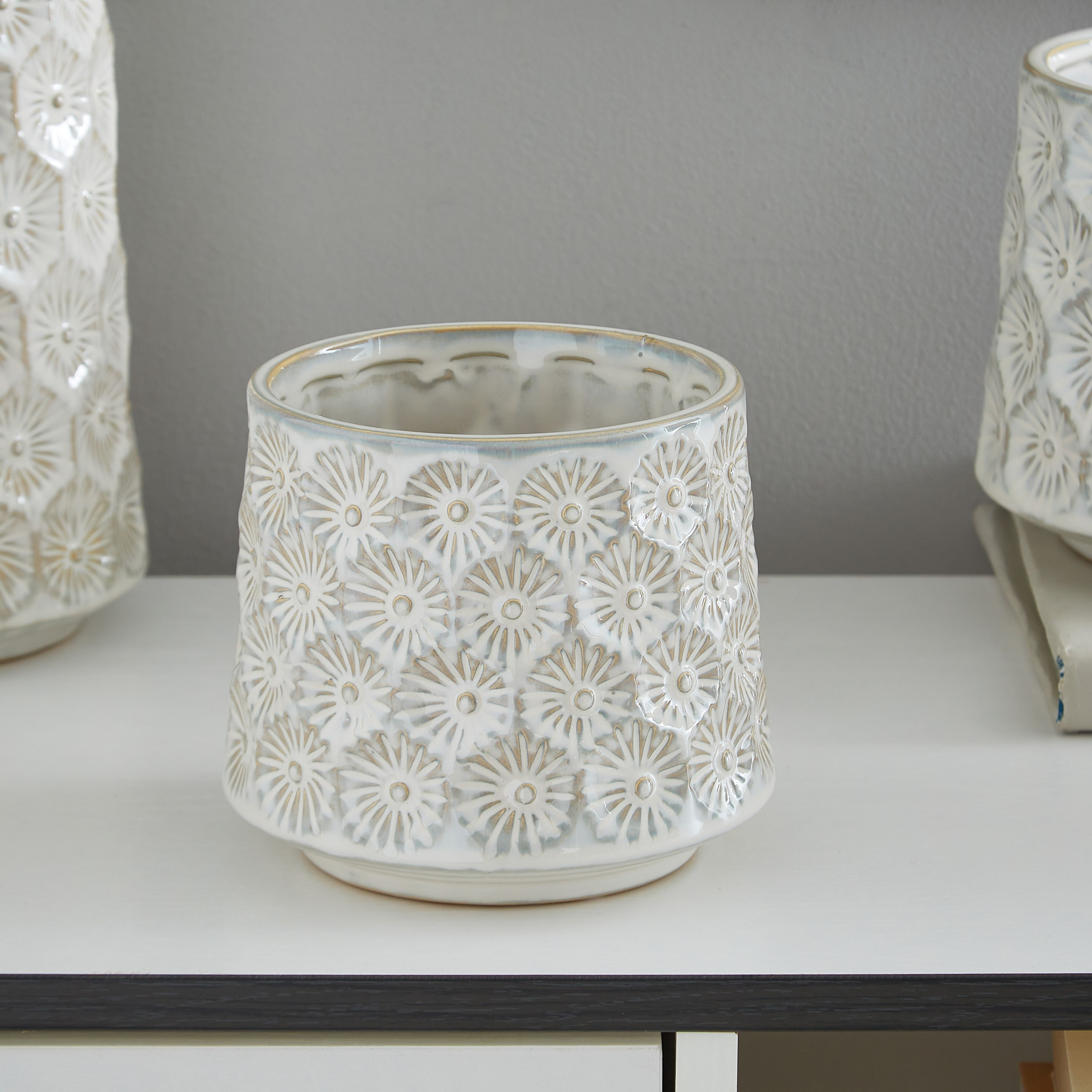 Sansa Stoneware Shell Glaze Textured Vase-hbxbedroom-decorandaccessories-vases-image-1