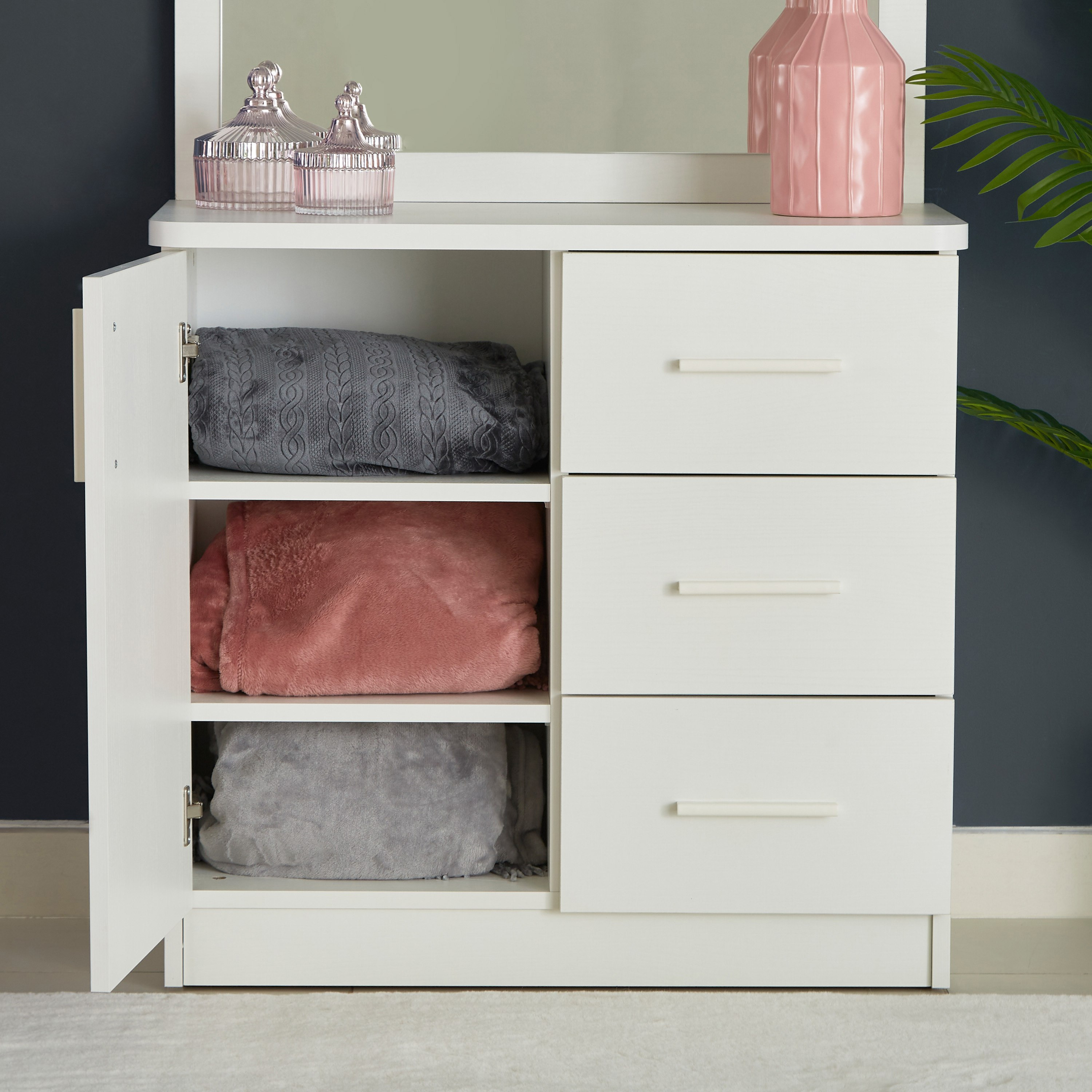 طاولة تزيين بـ 3 أدراج وباب دون مرآة من بوسطن-hbxfurniture-kidsroom-kidsdressersandmirrors-image-3