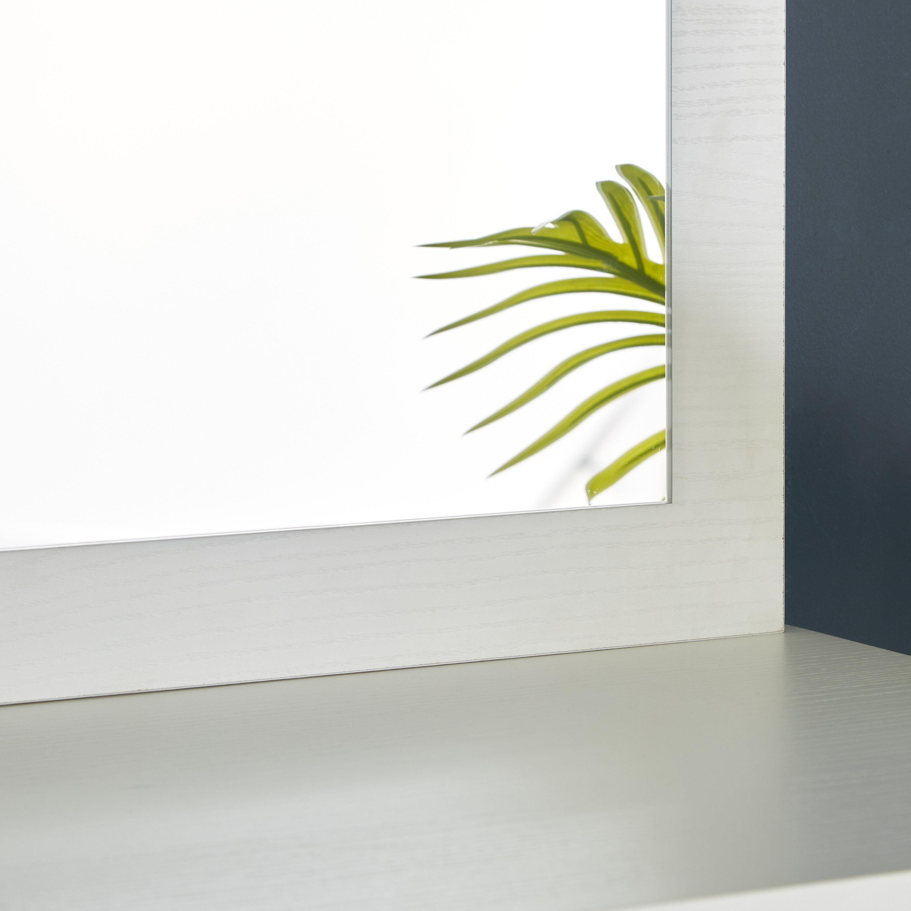 مرآة لطاولة تزيين من بوسطن-hbxfurniture-bedroom-dressersandmirrors-image-4