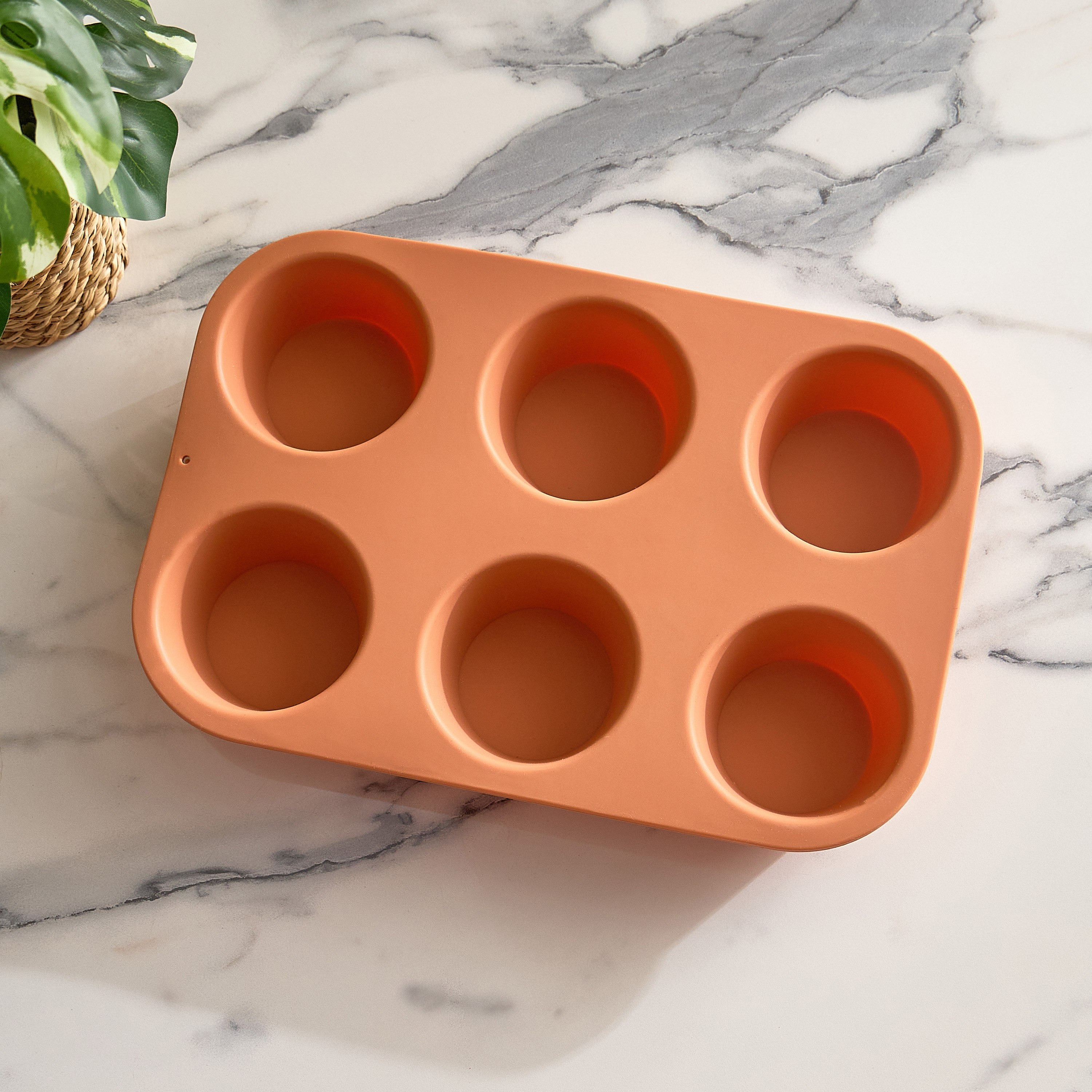 Avon Silicone 6-Cup Muffin Pan - 27x18x4 cm-hbxkitchen-bakeware-image-2