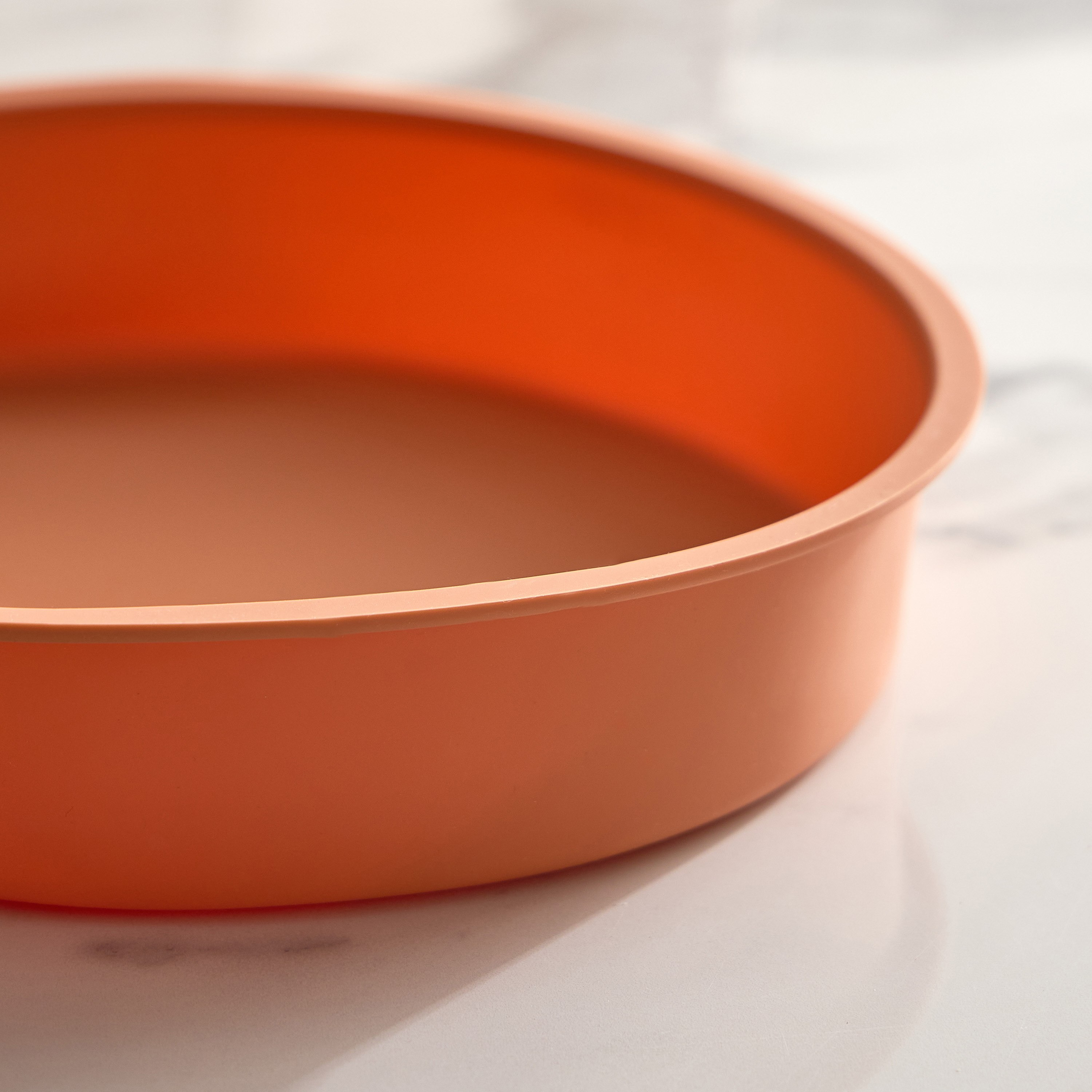 Avon Silicone Round Pan - 24x5 cm-hbxkitchen-bakeware-image-3