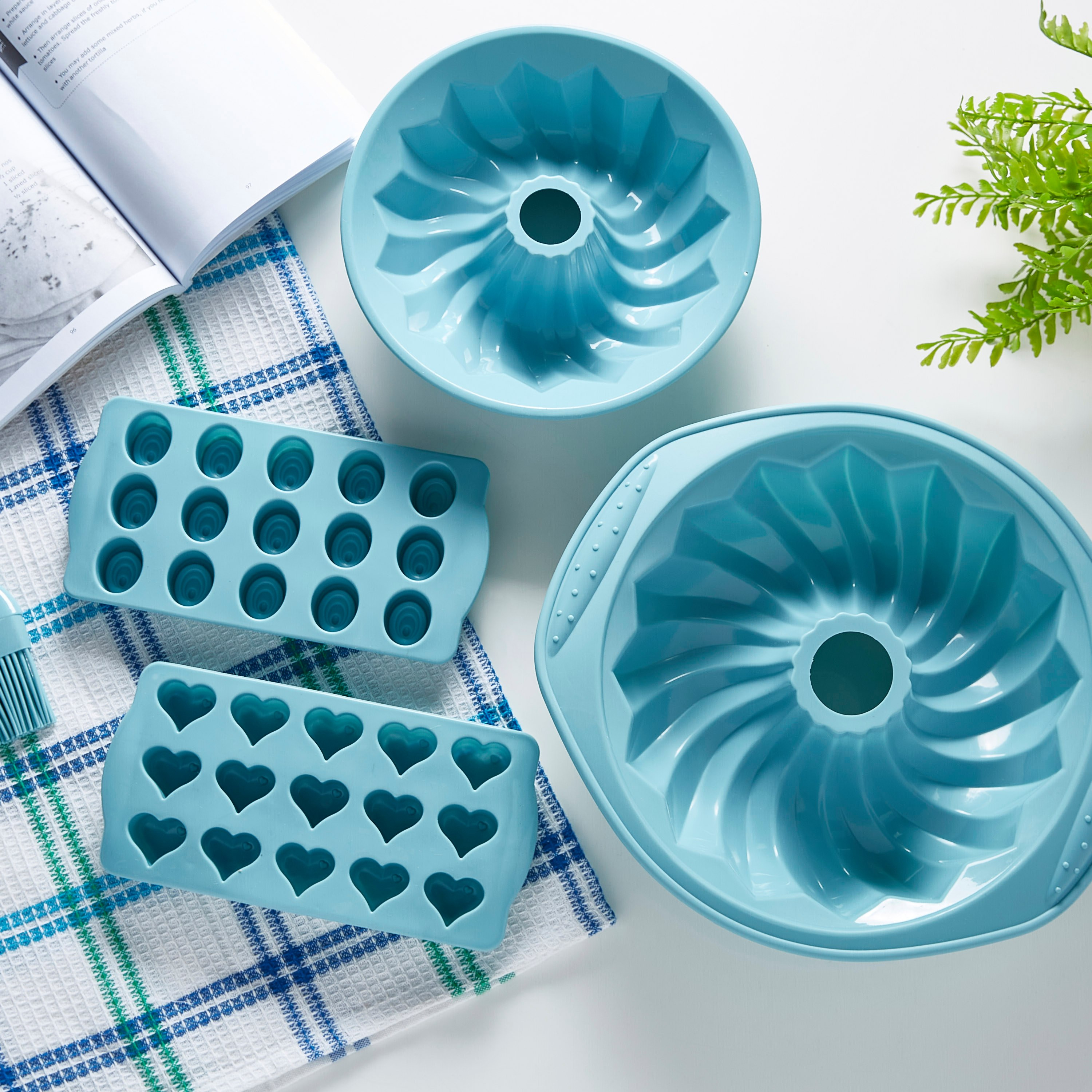 قالب توفي شوكولاتة سيليكون من آفون - 21x10x2 سم-hbxkitchen-bakeware-image-4