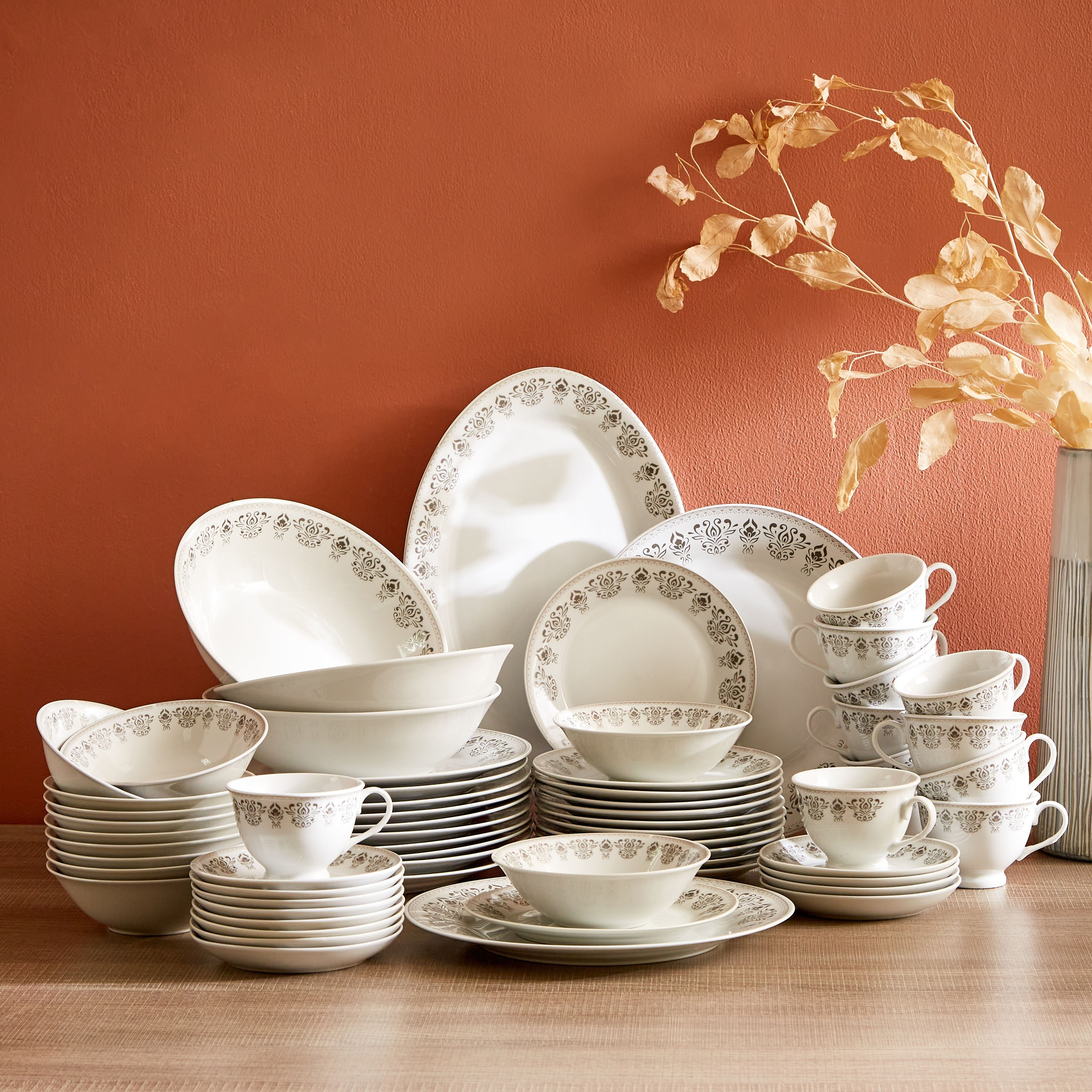 64 piece dinner set hotsell