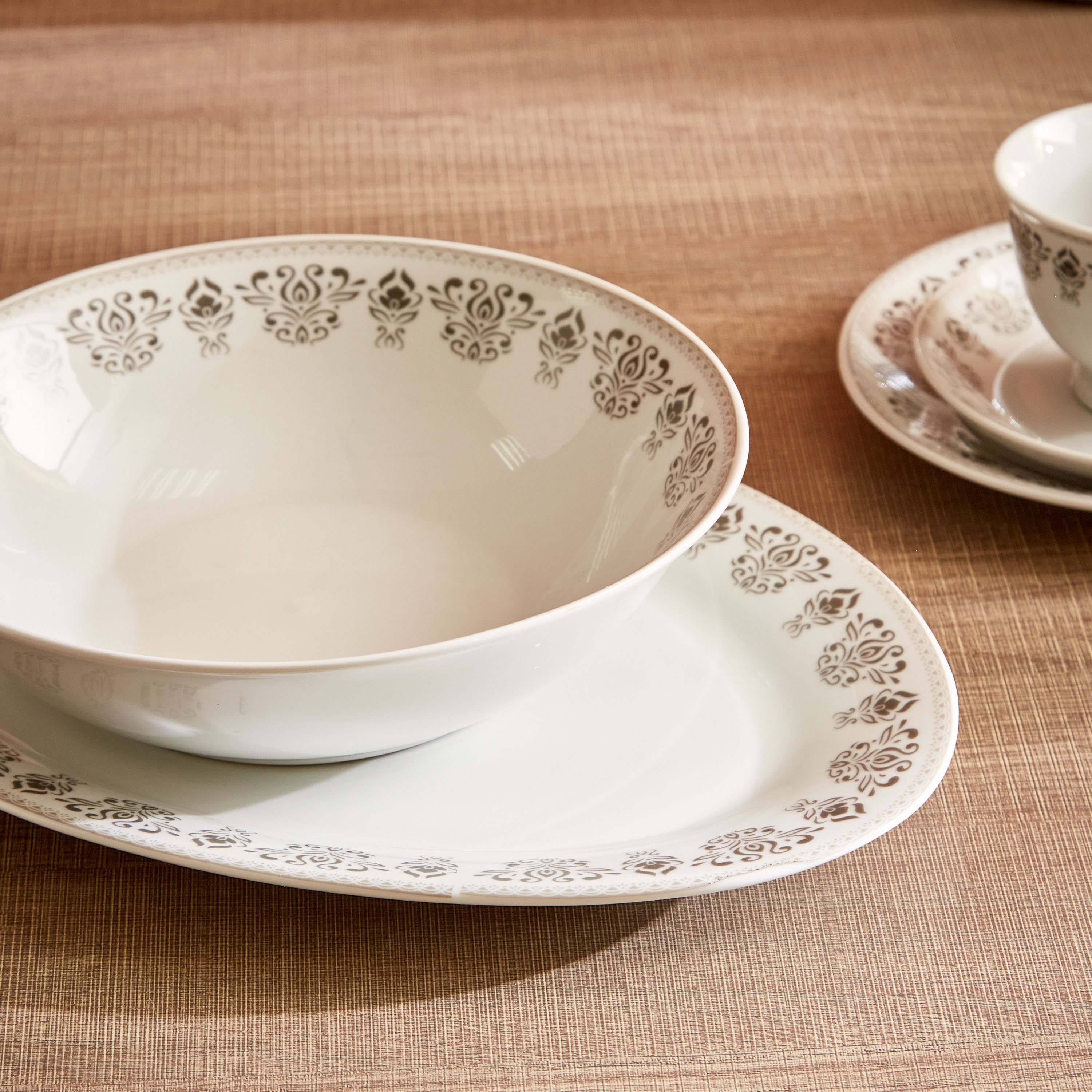 طقم عشاء بورسلان من كريستو - 64 قطعة-hbxhomeware-hbxkitchen-image-5