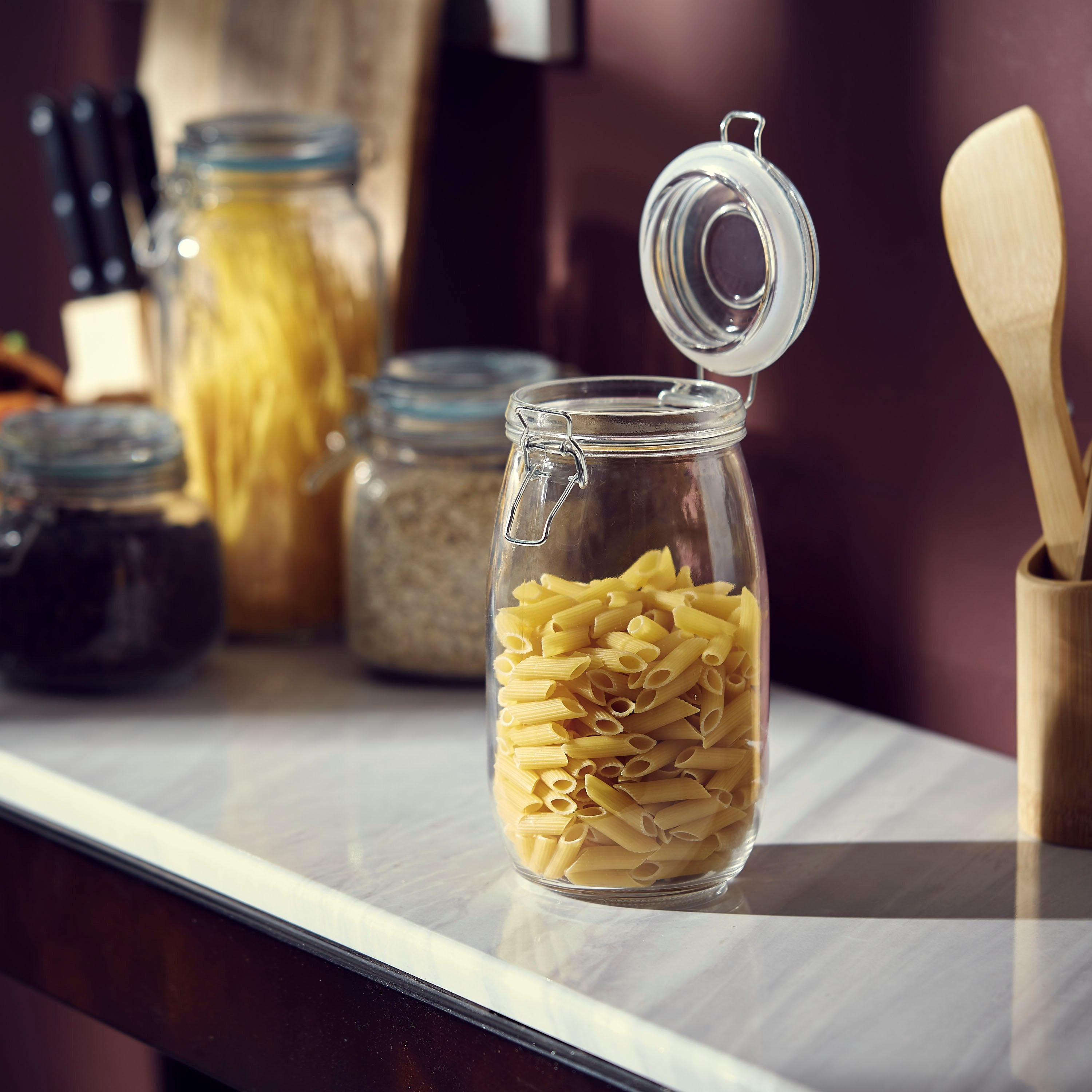 Atlanta Glass Canister with Metal Clip - 1.4 L-hbxhomeware-hbxkitchen-image-2