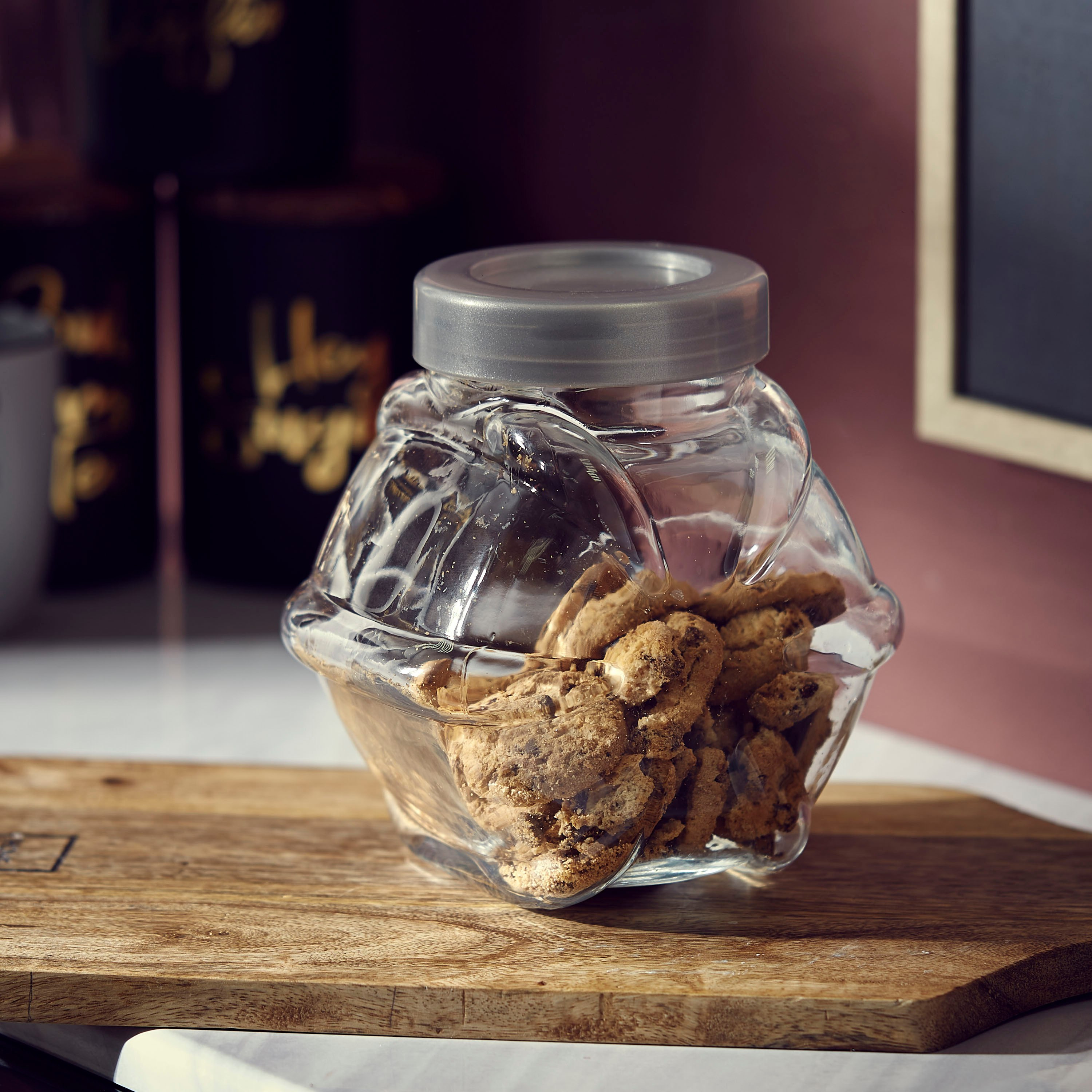 حاوية زجاج كريستال بغطاء - 1.7 لتر-hbxhomeware-hbxkitchen-image-1