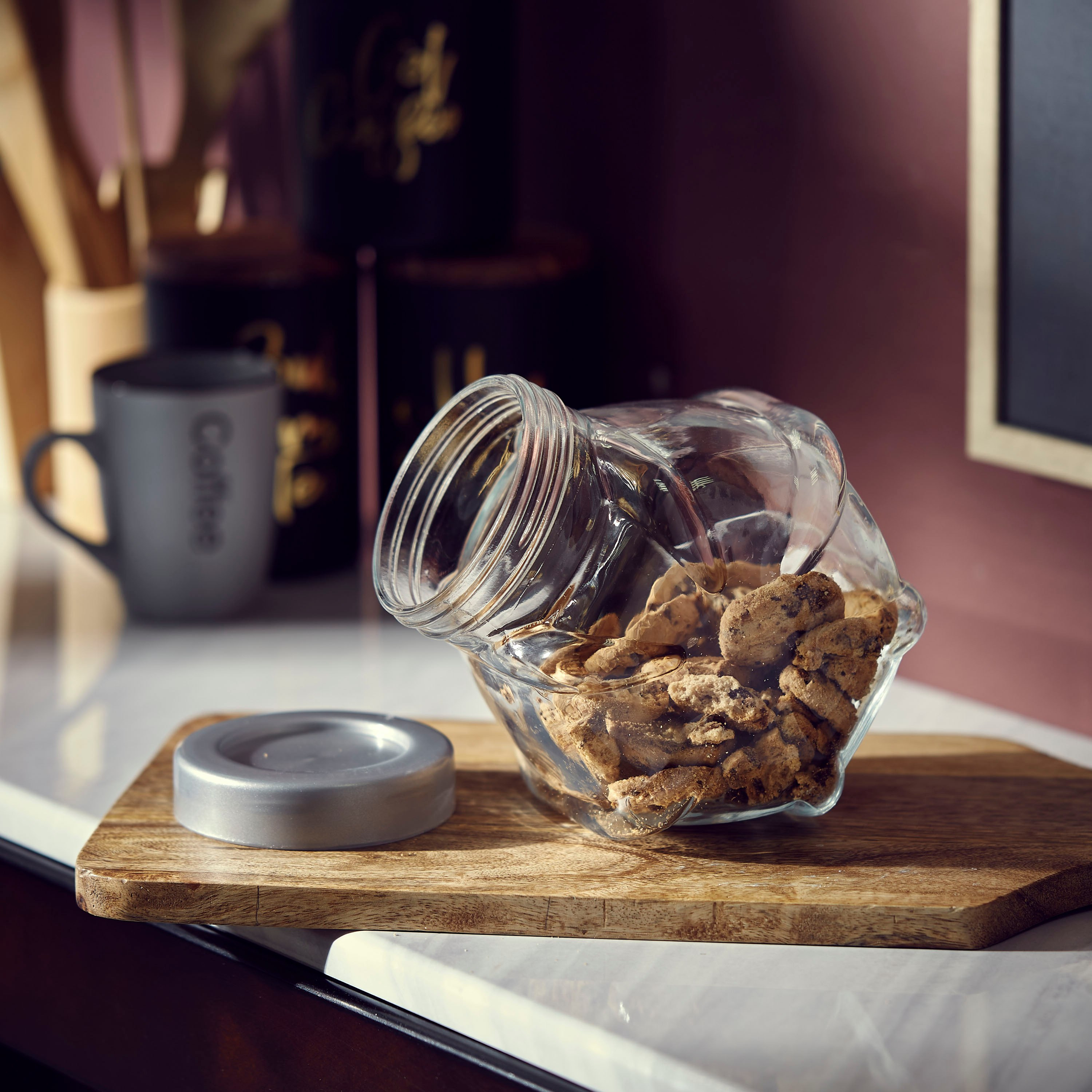 حاوية زجاج كريستال بغطاء - 1.7 لتر-hbxhomeware-hbxkitchen-image-3