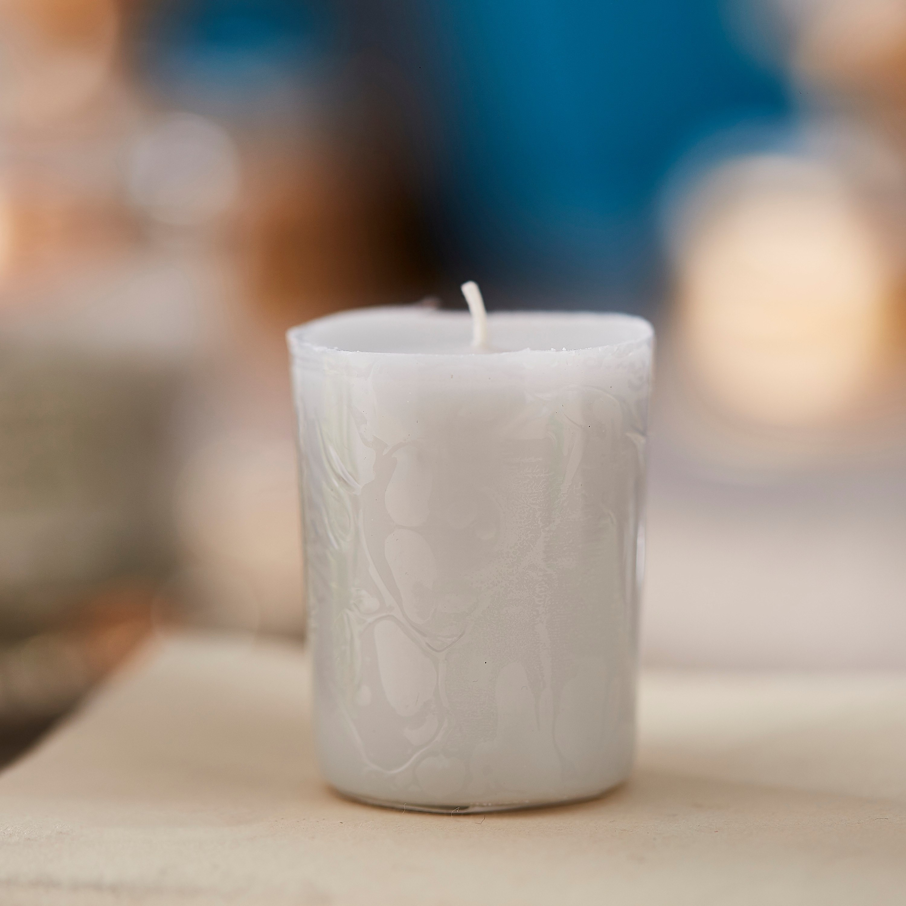 شمعة برائحة عود الأبنوسي الفاخرة أحادية اللون من زين - طقم من 4 قطع-hbxhomeware-hbxdecorandfurnishings-image-3
