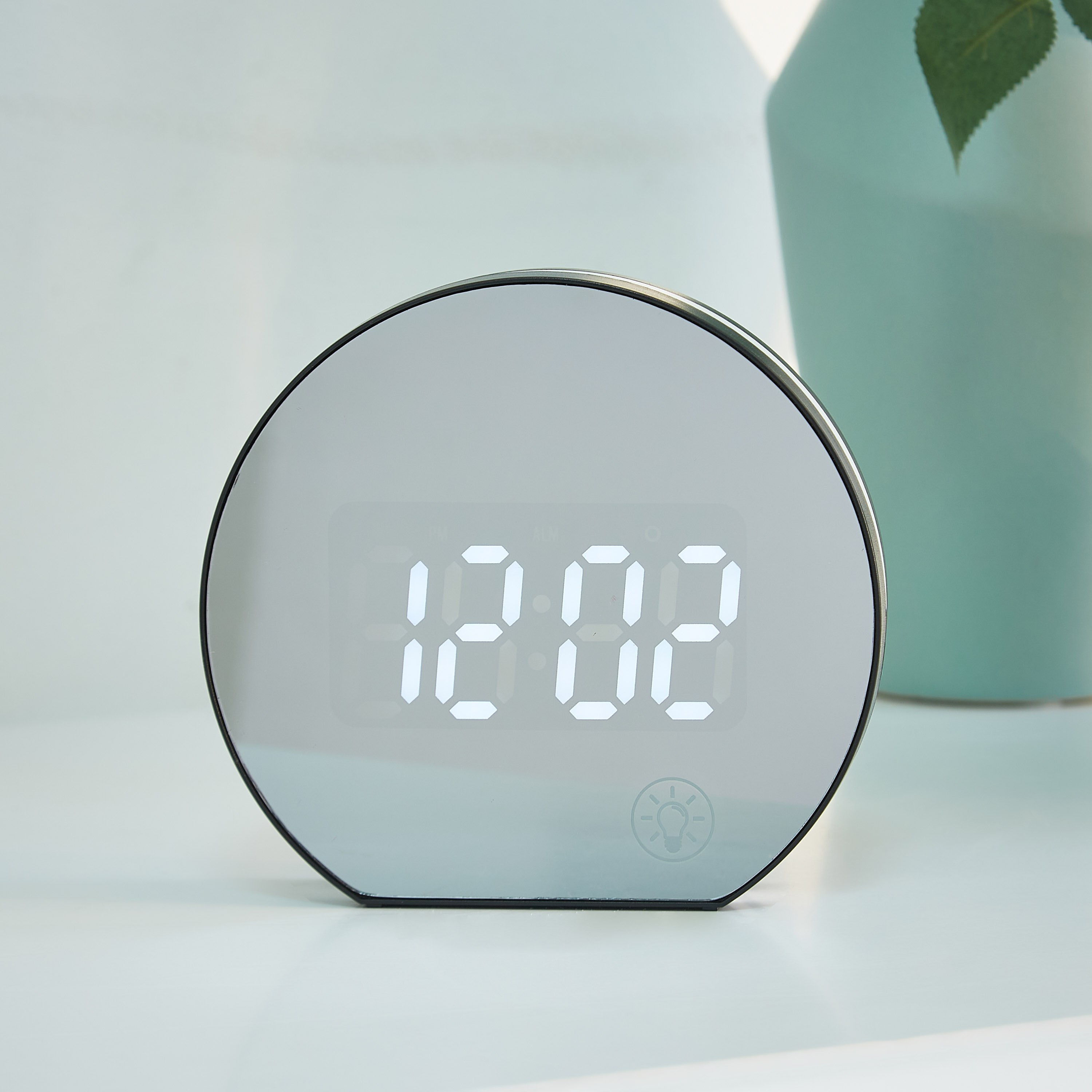 Mila LED Clock-PROMO_HB_AE_B1G1_250925-image-1