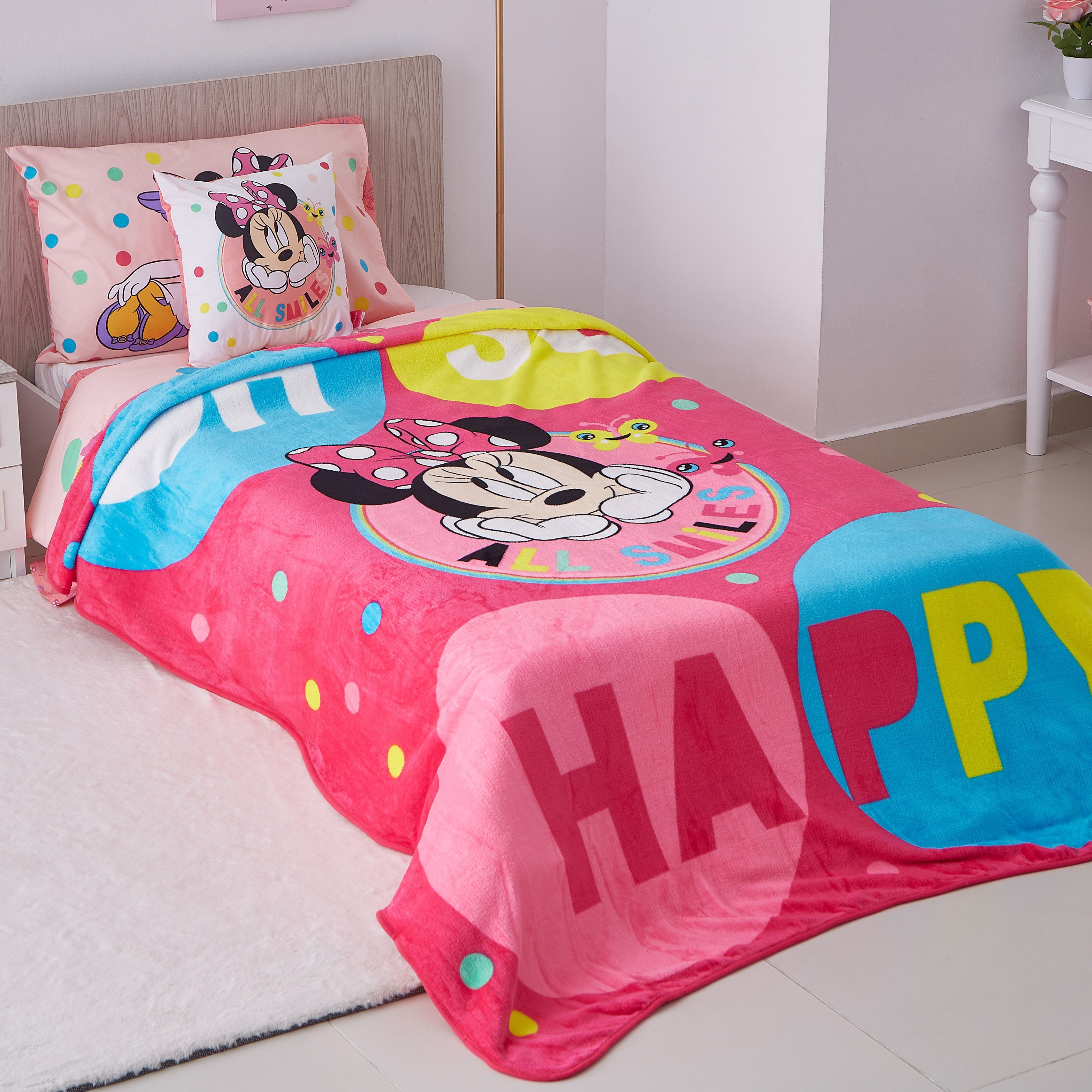 minnie mouse crib set