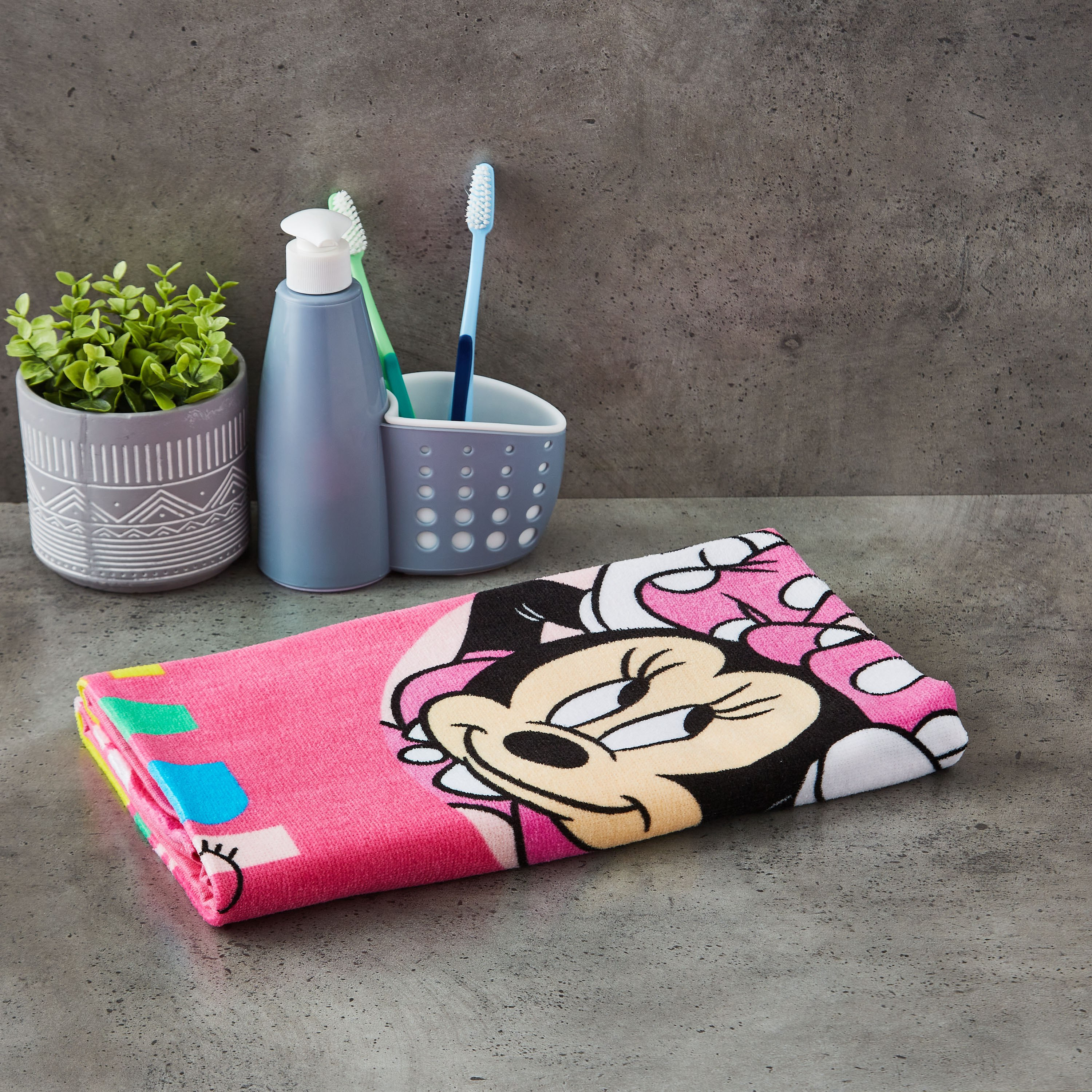 Minnie Cotton Towel - 70x140 cm-hbxhomeware-hbxkidsandyouth-image-1