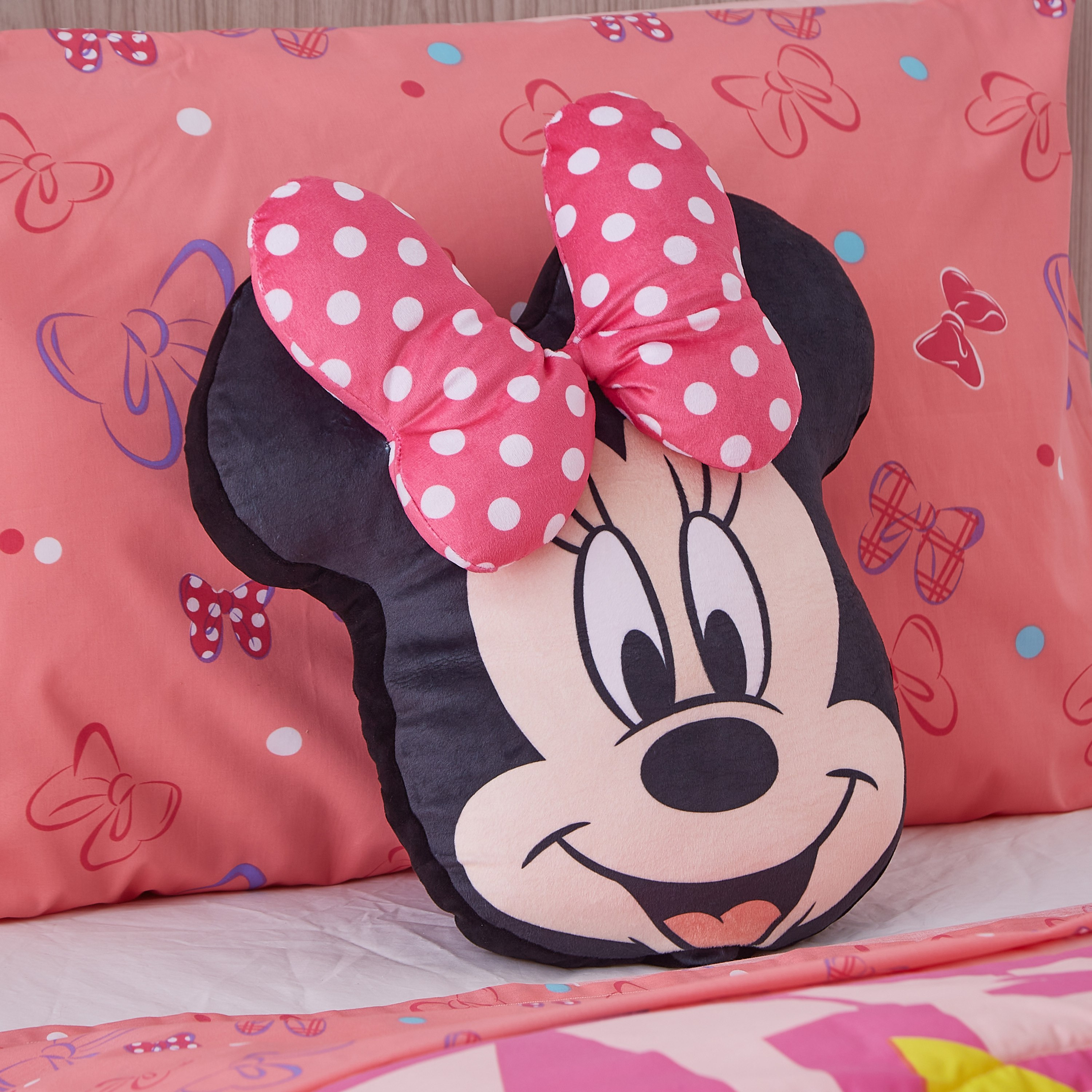 وسادة ميني ماوس بفيونكة ثلاثية الأبعاد - 38 سم-hbxhomeware-hbxkidsandyouth-image-1
