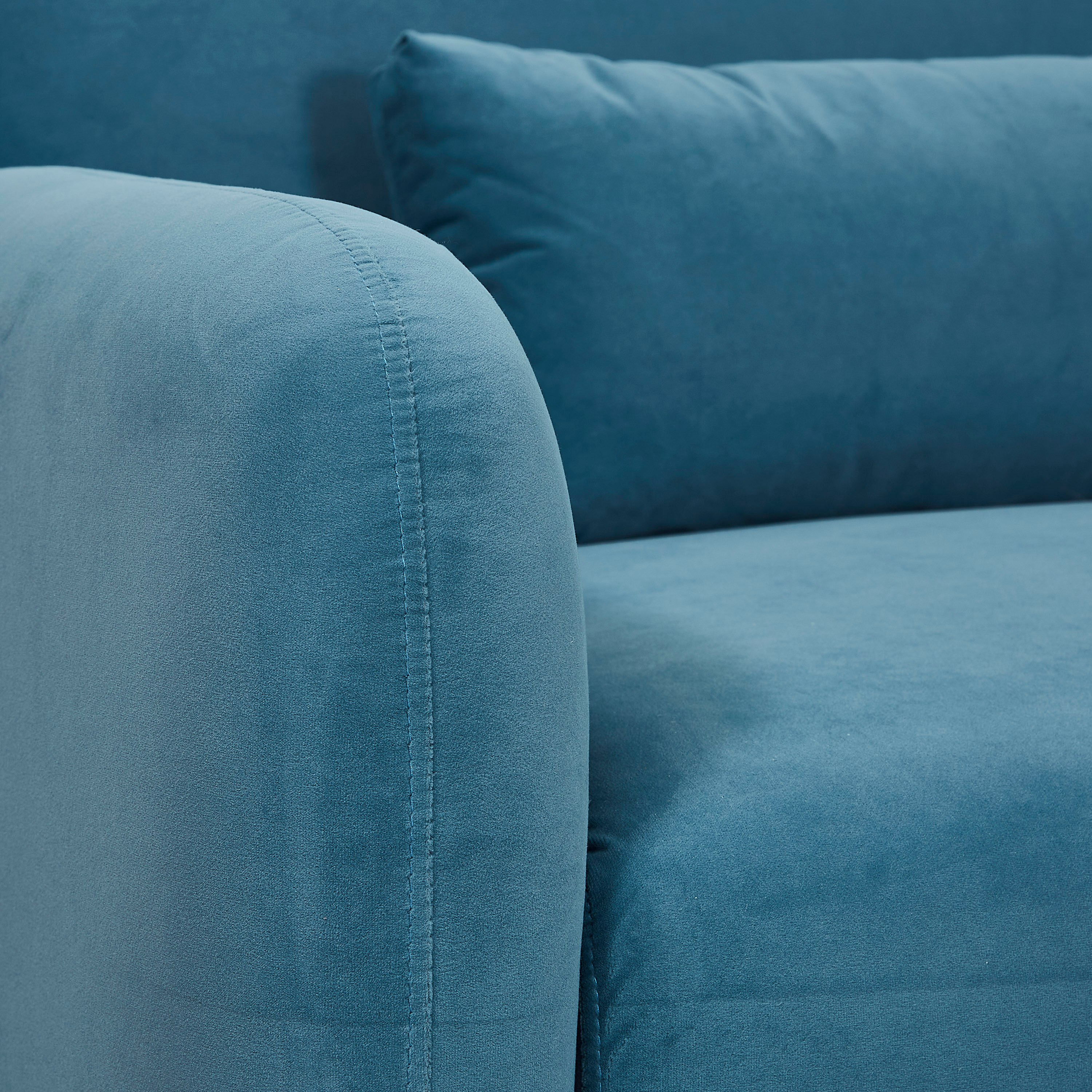 كنبة مخمليّة 3 مقاعد مع وسادتين من إلفا-hbxlivingroom-sofasandarmchairs-sofas-image-3
