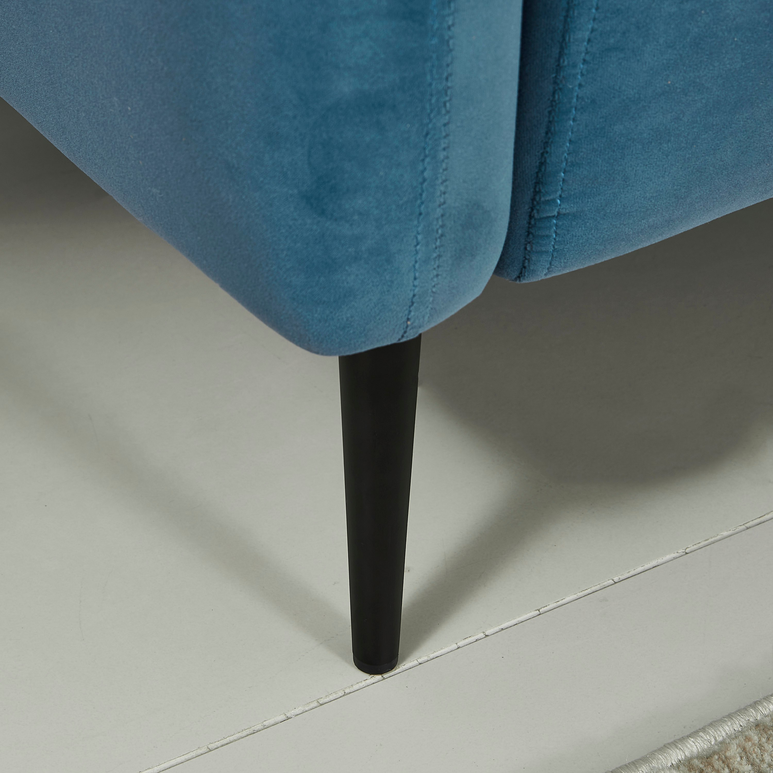 كنبة مخمليّة 3 مقاعد مع وسادتين من إلفا-hbxlivingroom-sofasandarmchairs-sofas-image-5