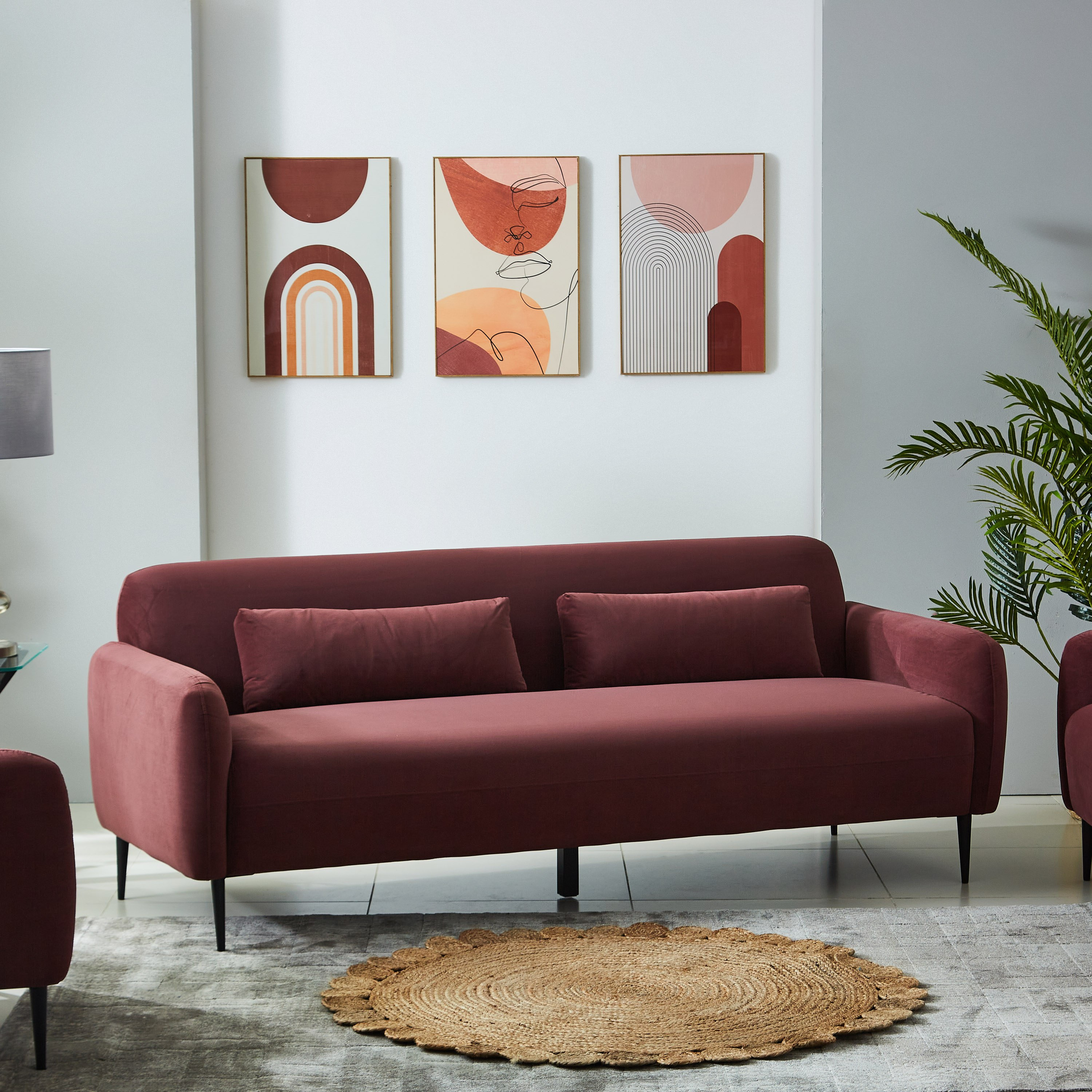 كنبة مخمليّة 3 مقاعد مع وسادتين من إلفا-hbxlivingroom-sofasandarmchairs-sofas-image-4