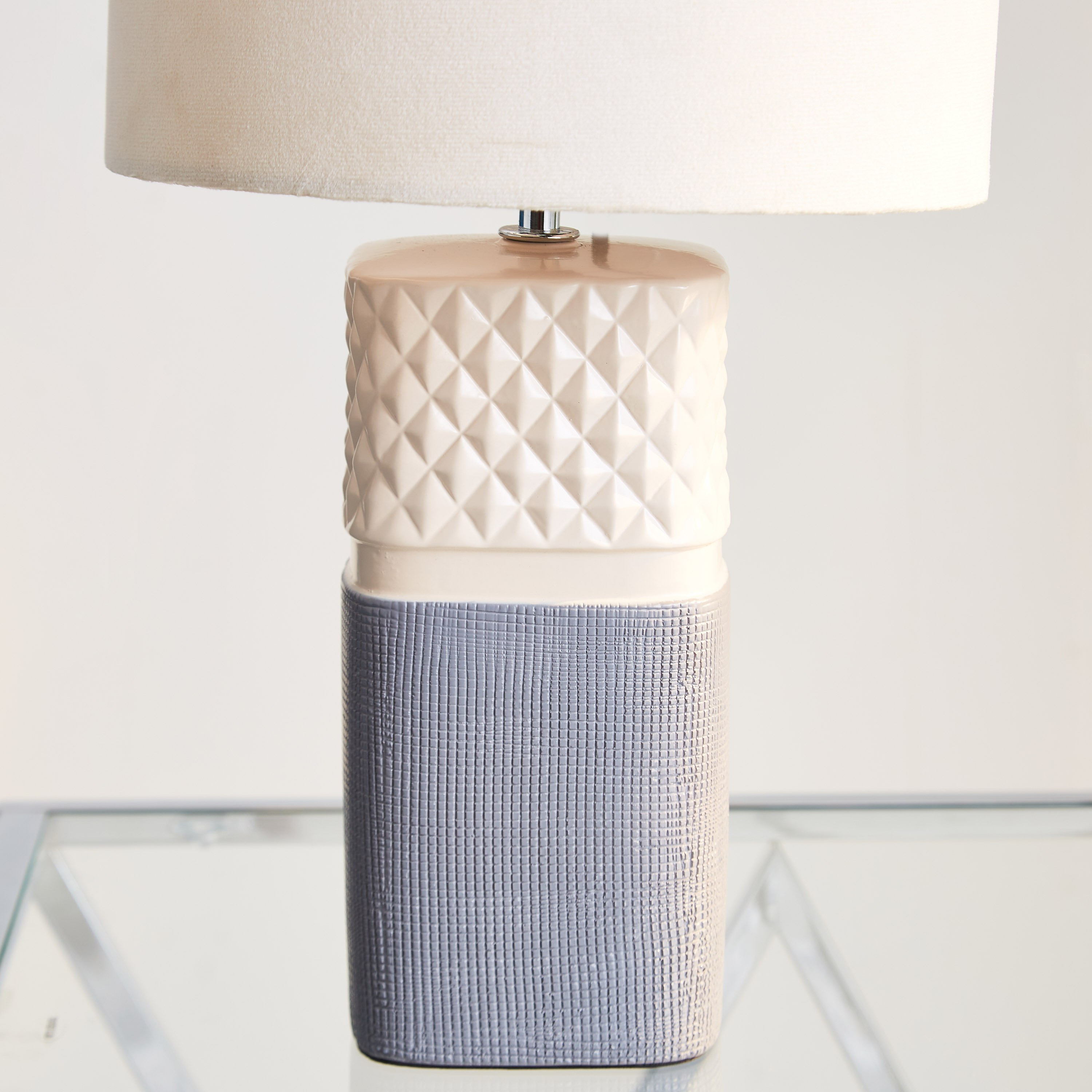 مصباح مكعّب سيراميك من لوميير - 43 سم-hbxlivingroom-lighting-tablelamps-image-3