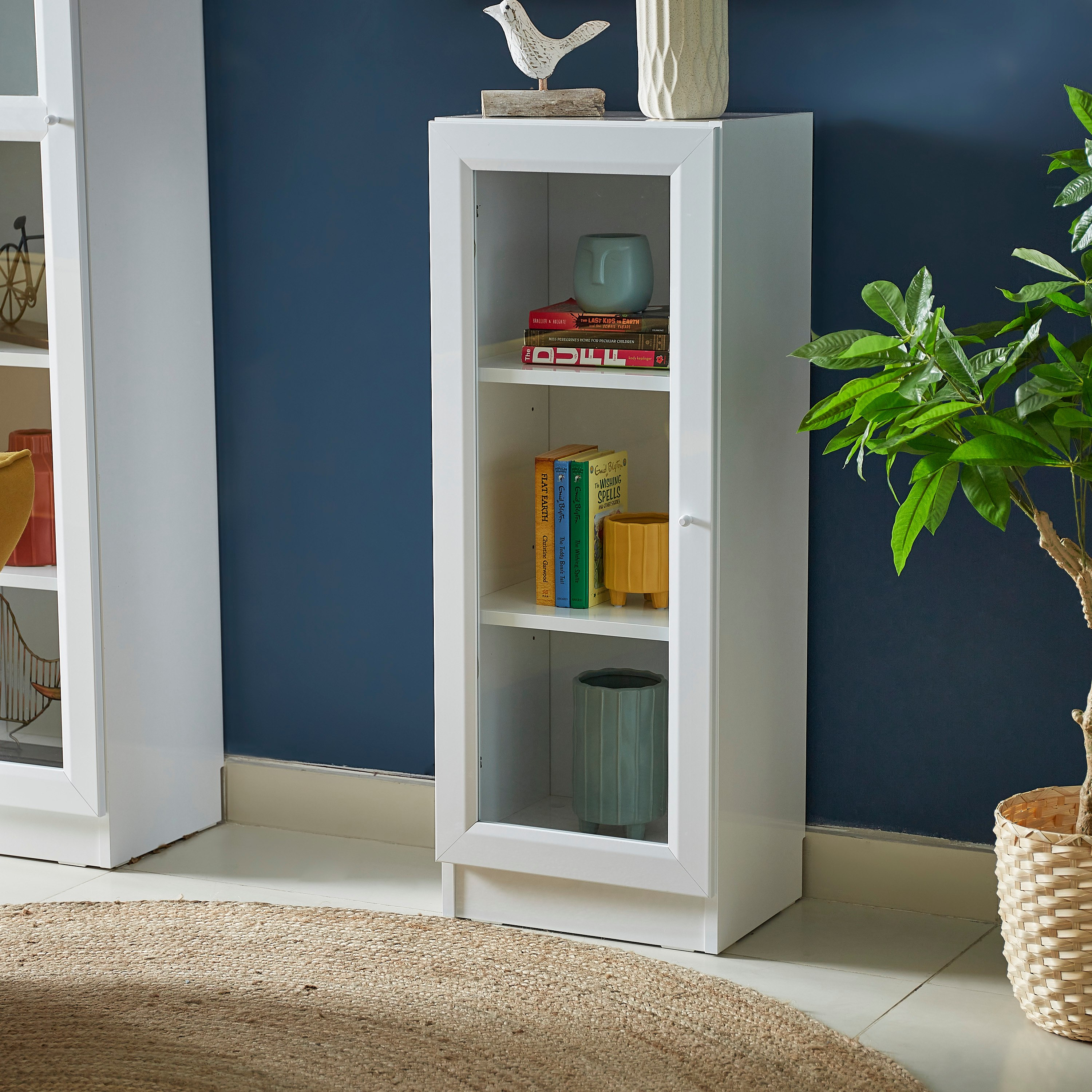 خزانة كتب بـ3 طوابق وباب زجاجي من آسكيم-hbxfurniture-office-bookcases-image-1