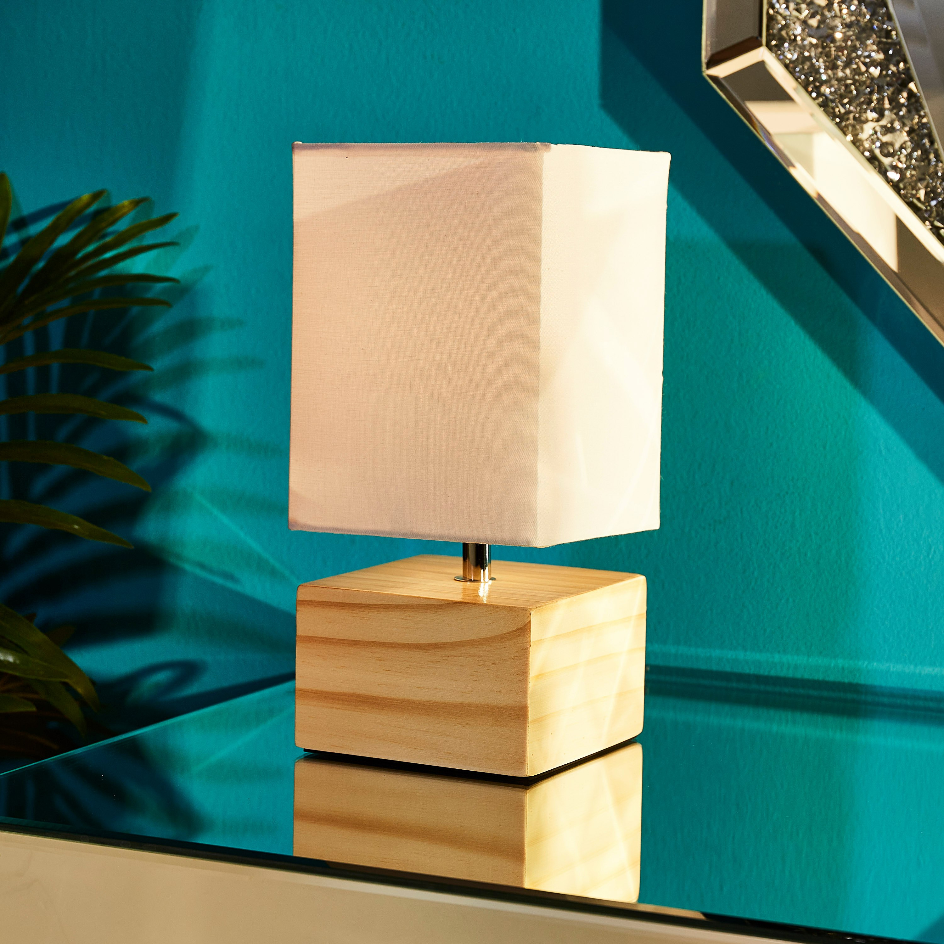 مصباح خشبي مربع من بلاز - 25 سم-hbxlivingroom-lighting-tablelamps-image-1