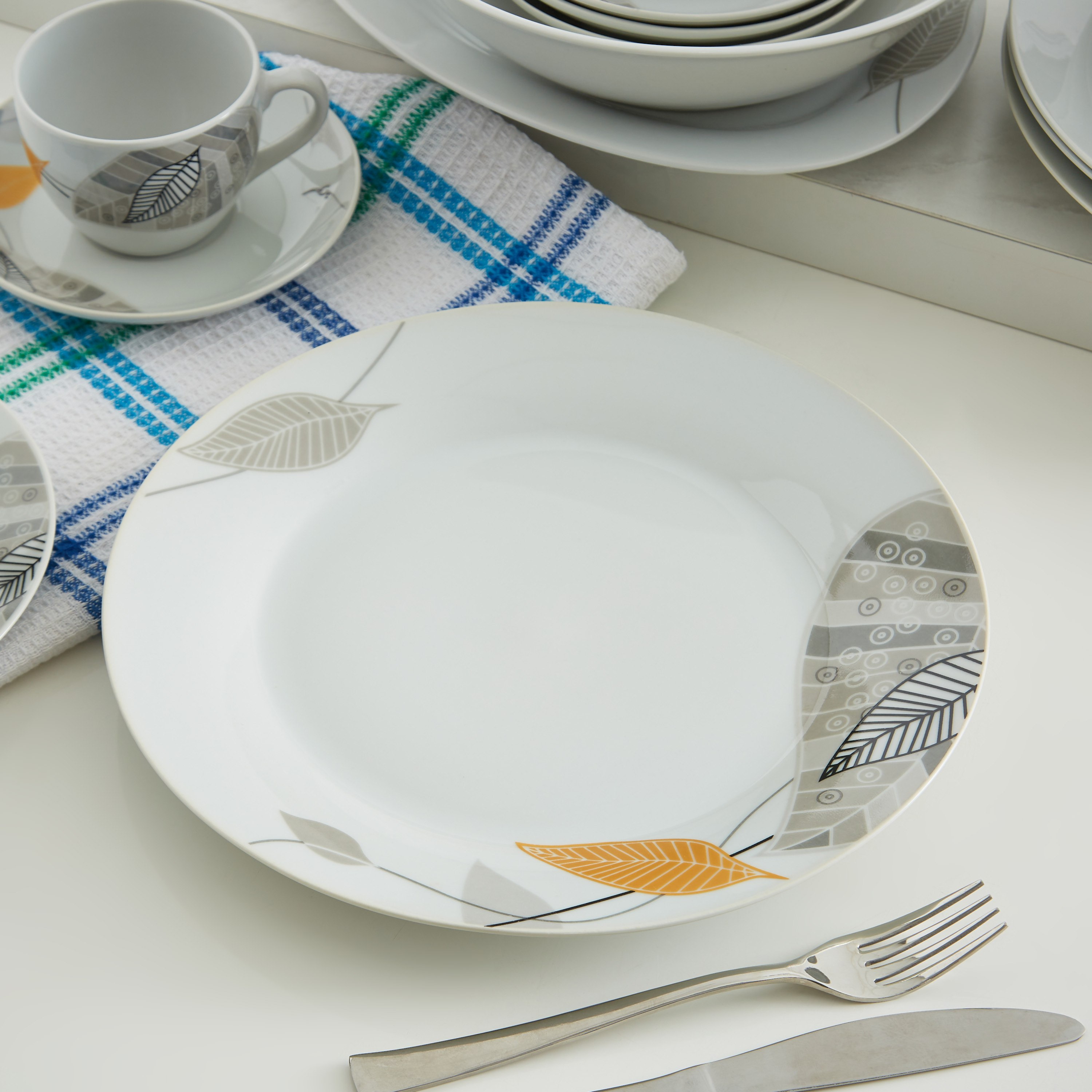 Alvaro Leaf 22-Piece Dinner Set-hbxhomeware-hbxkitchen-image-2