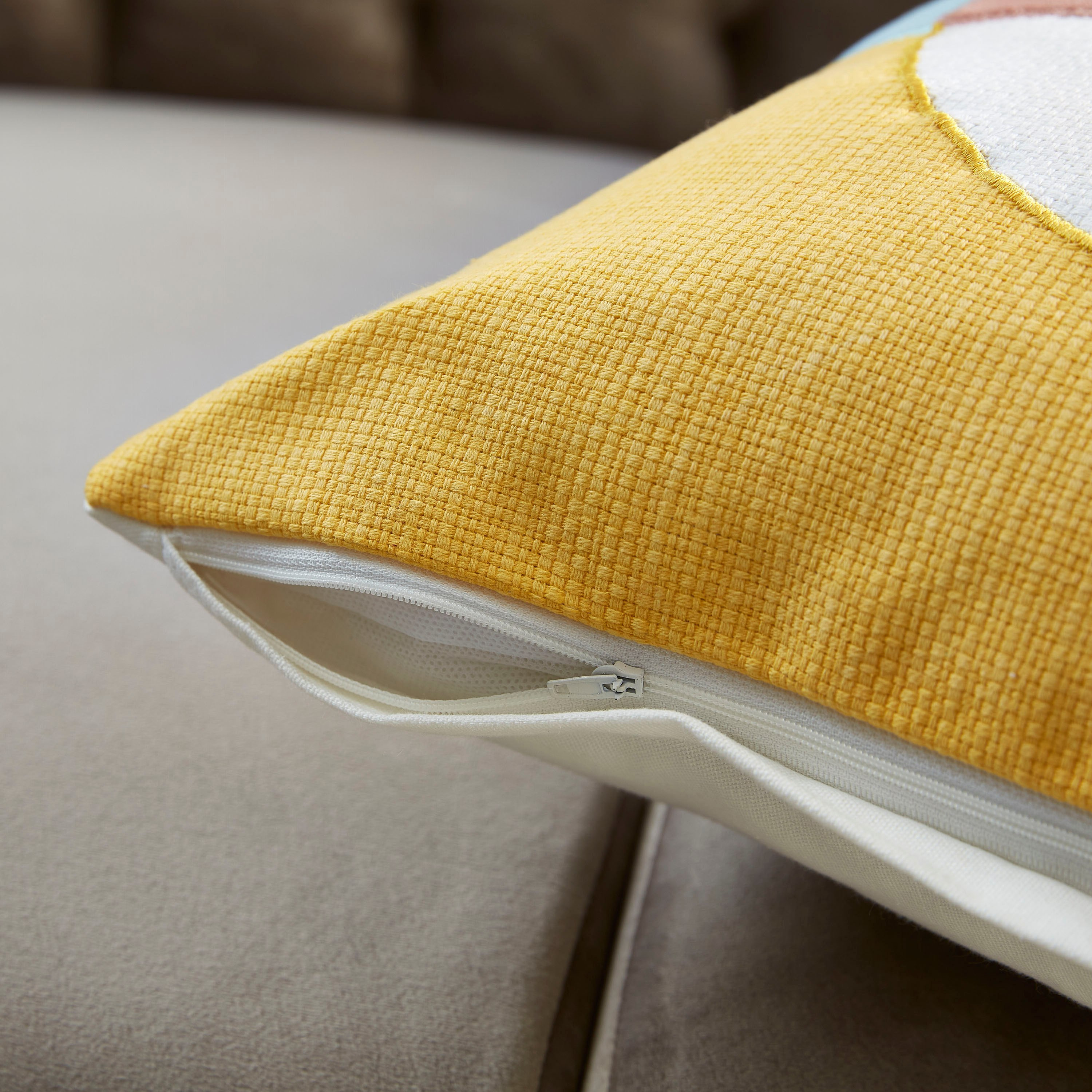 وسادة محشوة من كايلو - 45x45 سم-hbxlivingroom-furnishings-cushionsandcovers-filledcushions-image-3