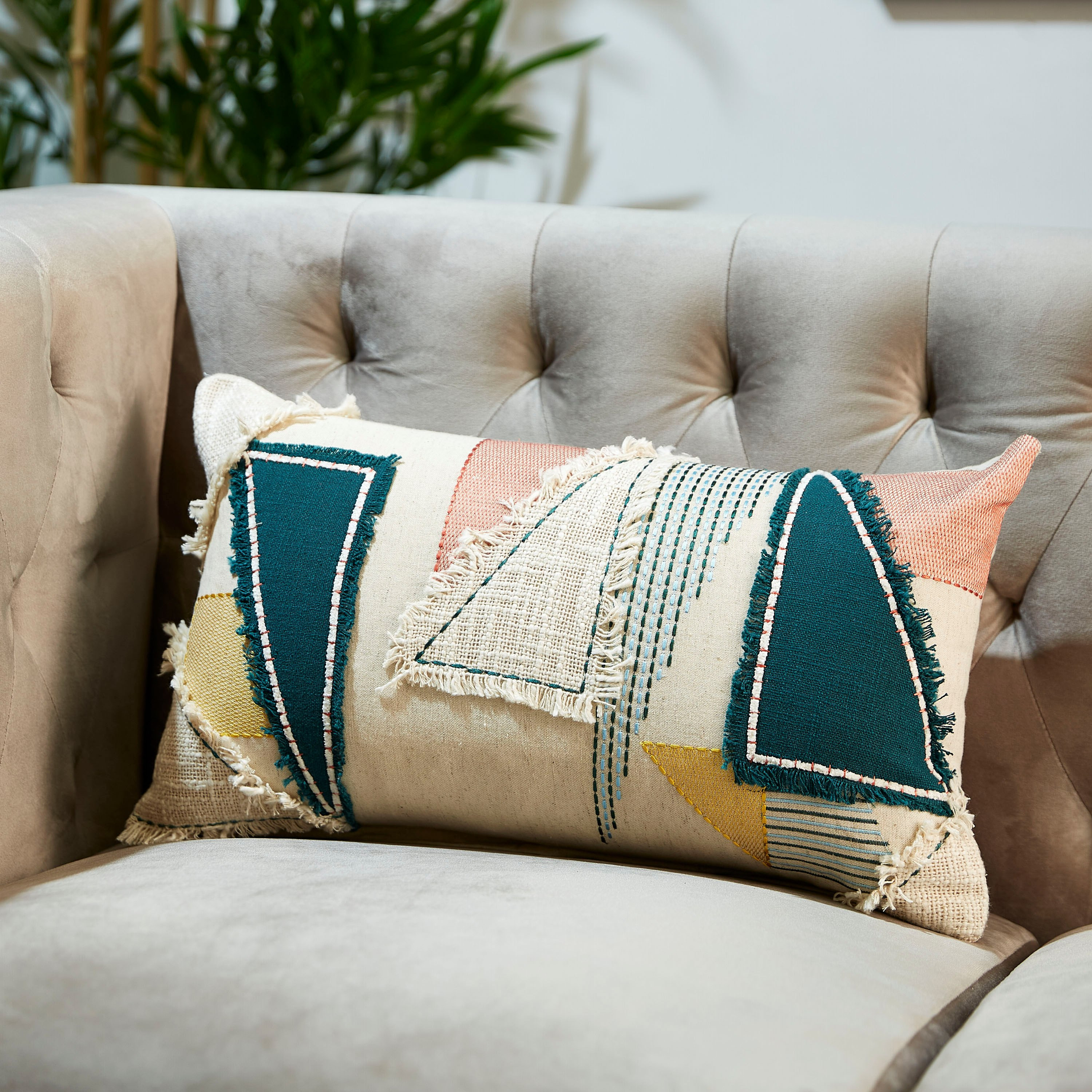 وسادة محشوة من مايكل - 30x50 سم-hbxlivingroom-furnishings-cushionsandcovers-filledcushions-image-1