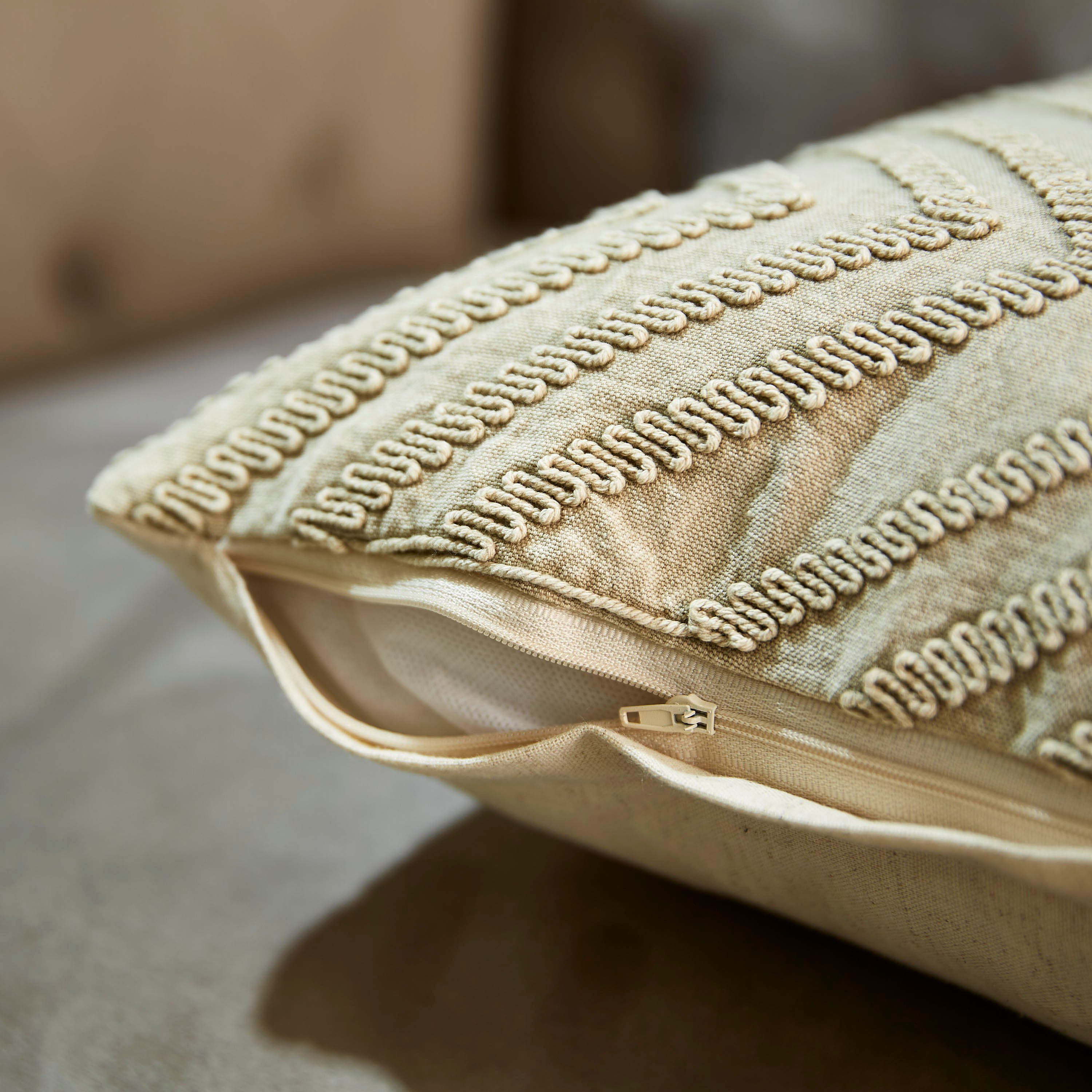 وسادة محشوة من كولتن - 45x45 سم-hbxlivingroom-furnishings-cushionsandcovers-filledcushions-image-3