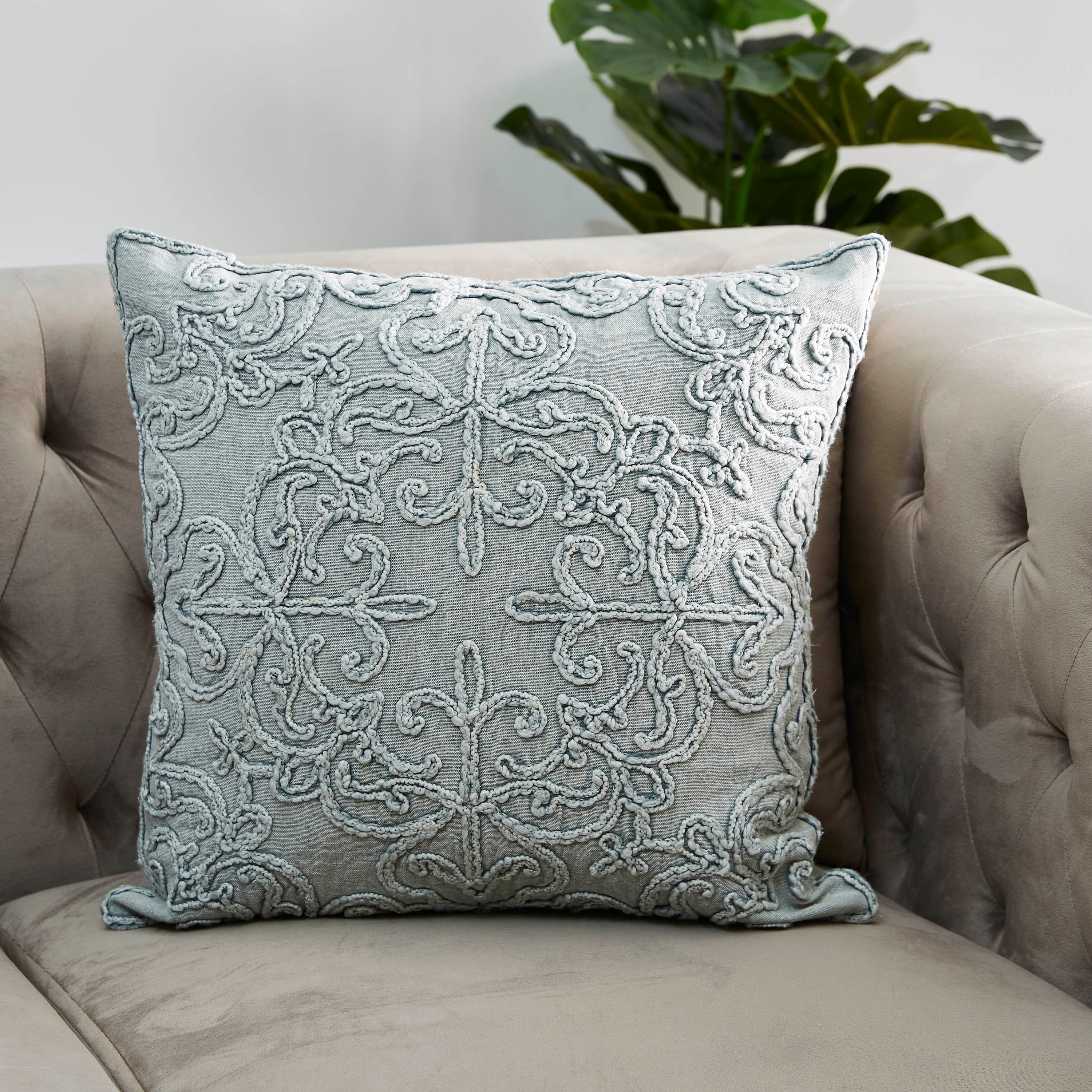 وسادة محشوة من كايا - 45x45 سم-hbxlivingroom-furnishings-cushionsandcovers-filledcushions-image-1