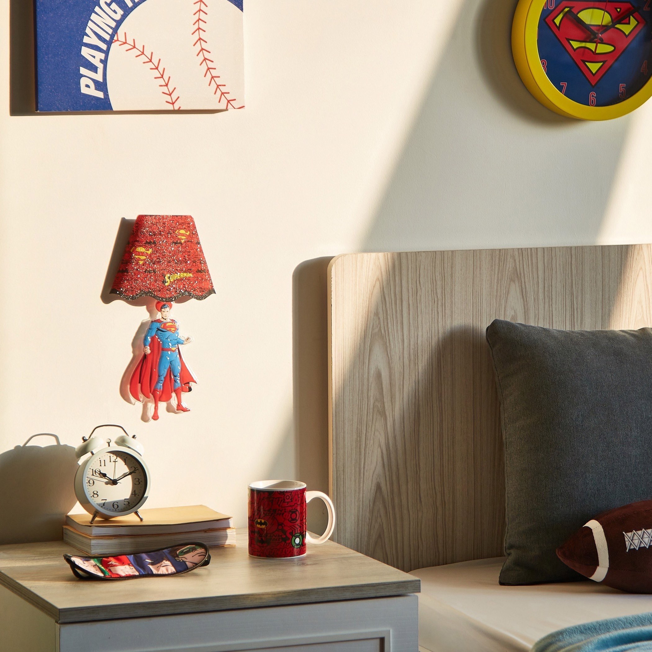 ملصق إضاءة ليلي للحائط سوبرمان من جاستيس ليج-hbxhomeware-hbxkidsandyouth-image-4