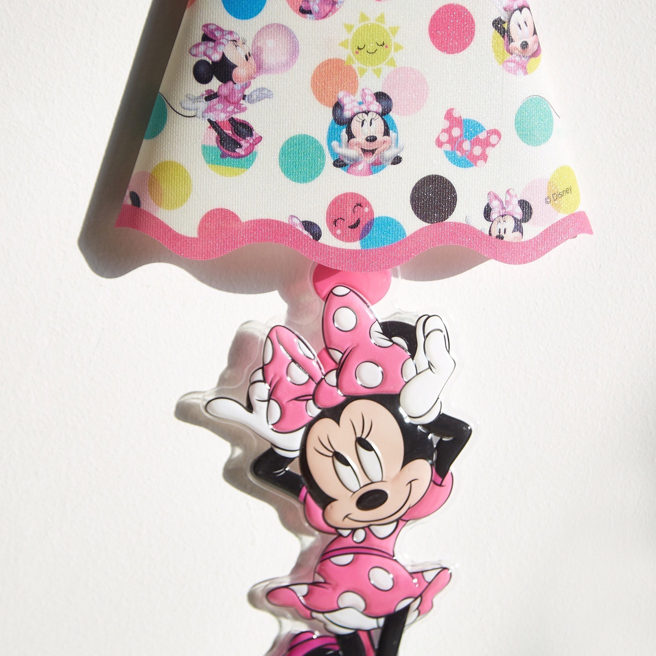 Minnie Wall Night Light-hbxhomeware-hbxkidsandyouth-image-3