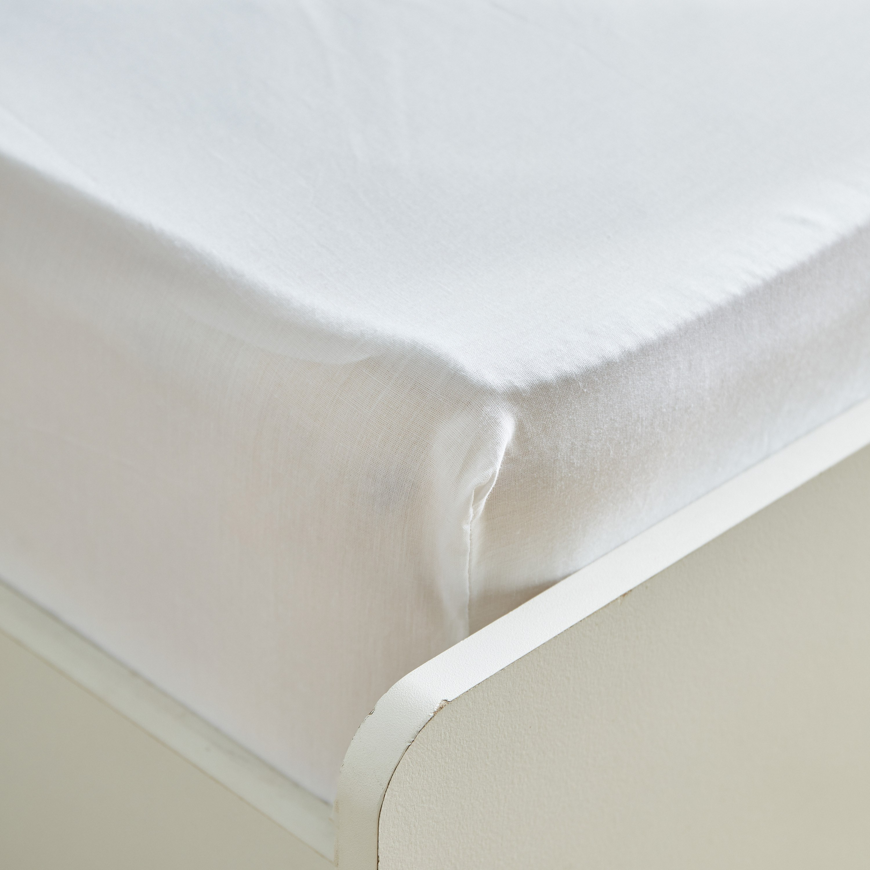 شرشف مطاطي فردي سادة قطن من إسينشيال - 90x200+25 سم-hbxhomeware-hbxbedroom-image-4