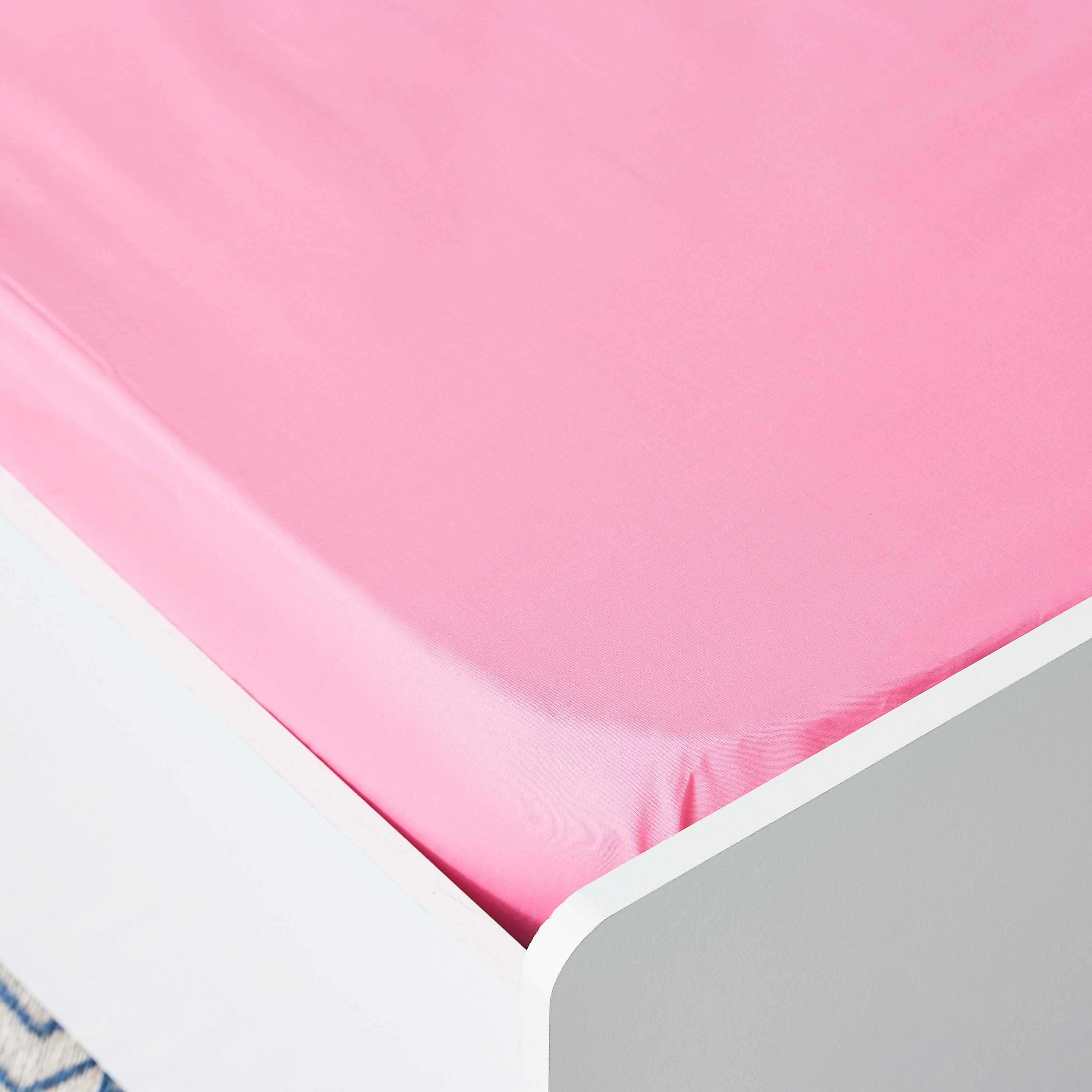 شرشف مطاطي فردي قطني سادة من إسنشيال - 90x200 سم-hbxhomeware-hbxkidsandyouth-image-3