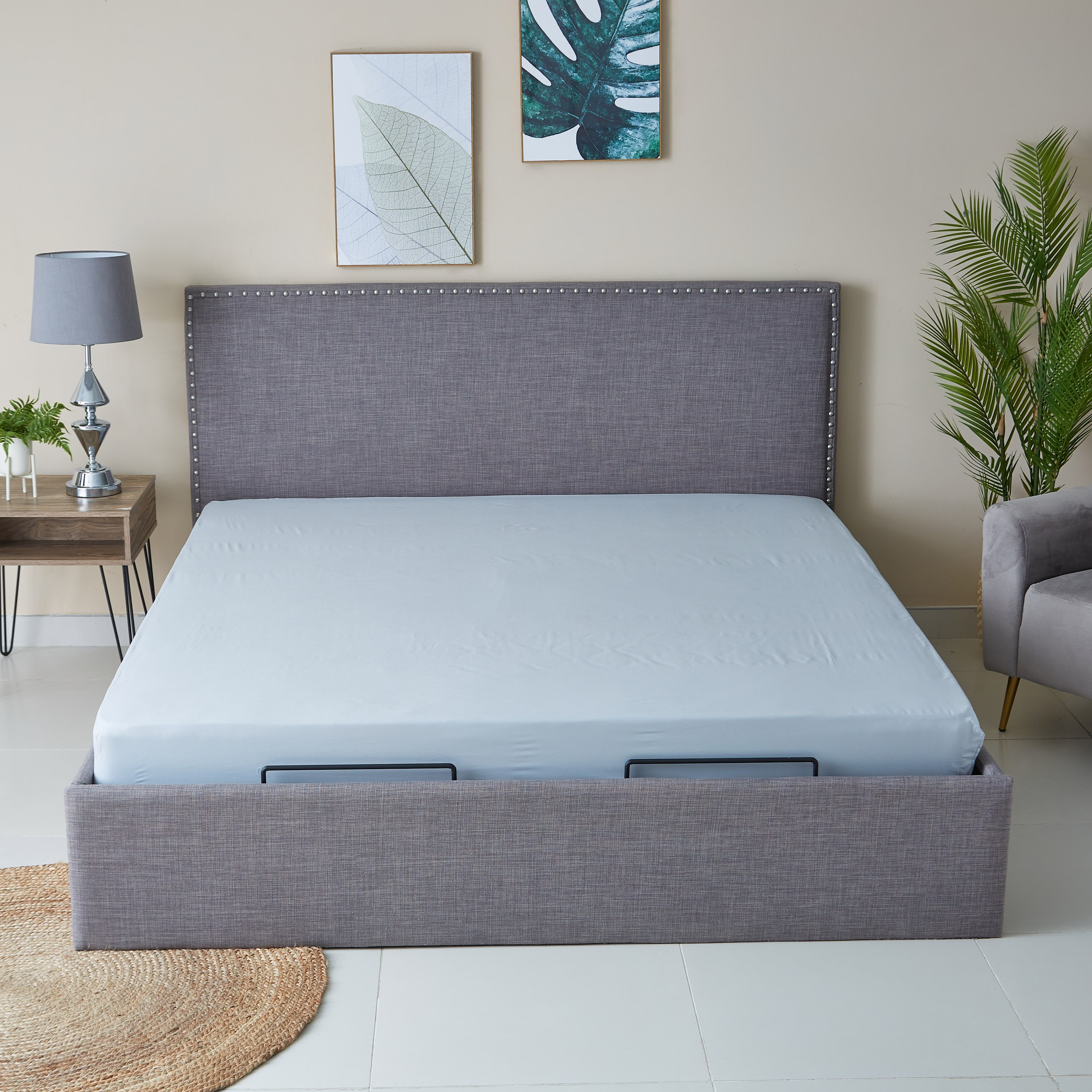 Essential Solid Cotton King Fitted Sheet - 180x210 cm-hbxhomeware-hbxbedroom-image-2